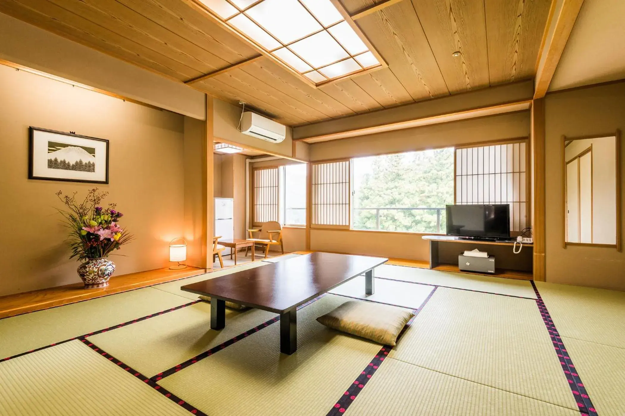 Superior Japanese-Style-Room 19 sqm(New Building) - Indoor Bath - Non-Smoking in Ooedo Onsen Monogatari Masuya Superior Japanese-Style-Room 19 sqm(New Building) - Indoor Bath - Non-Smoking in Ooedo Onsen Monogatari Masuya