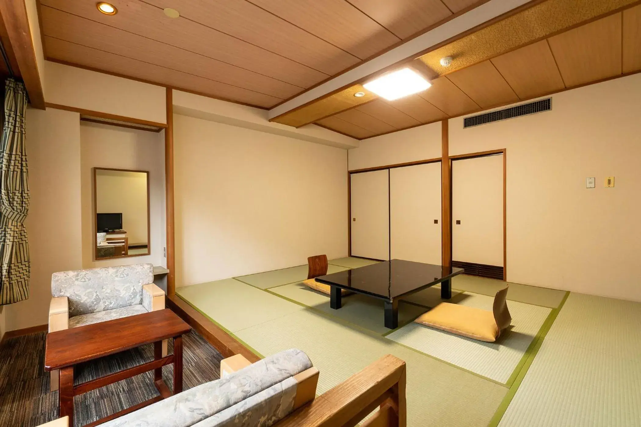 Economy Japanese-Style-Room 42 sqm - single occupancy - Indoor Bath - Non-Smoking in Ooedo Onsen Monogatari Higashiyama Grand Hotel Economy Japanese-Style-Room 42 sqm - single occupancy - Indoor Bath - Non-Smoking in Ooedo Onsen Monogatari Higashiyama Grand Hotel