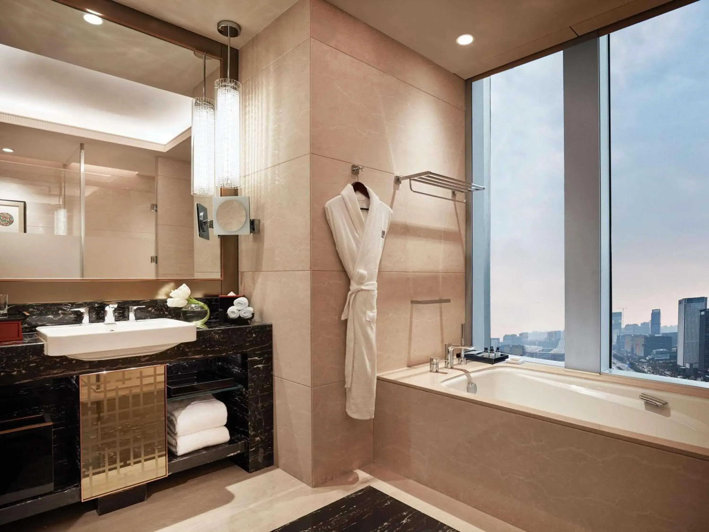 Deluxe King Non Smoking in Fairmont Chengdu Deluxe King Non Smoking in Fairmont Chengdu