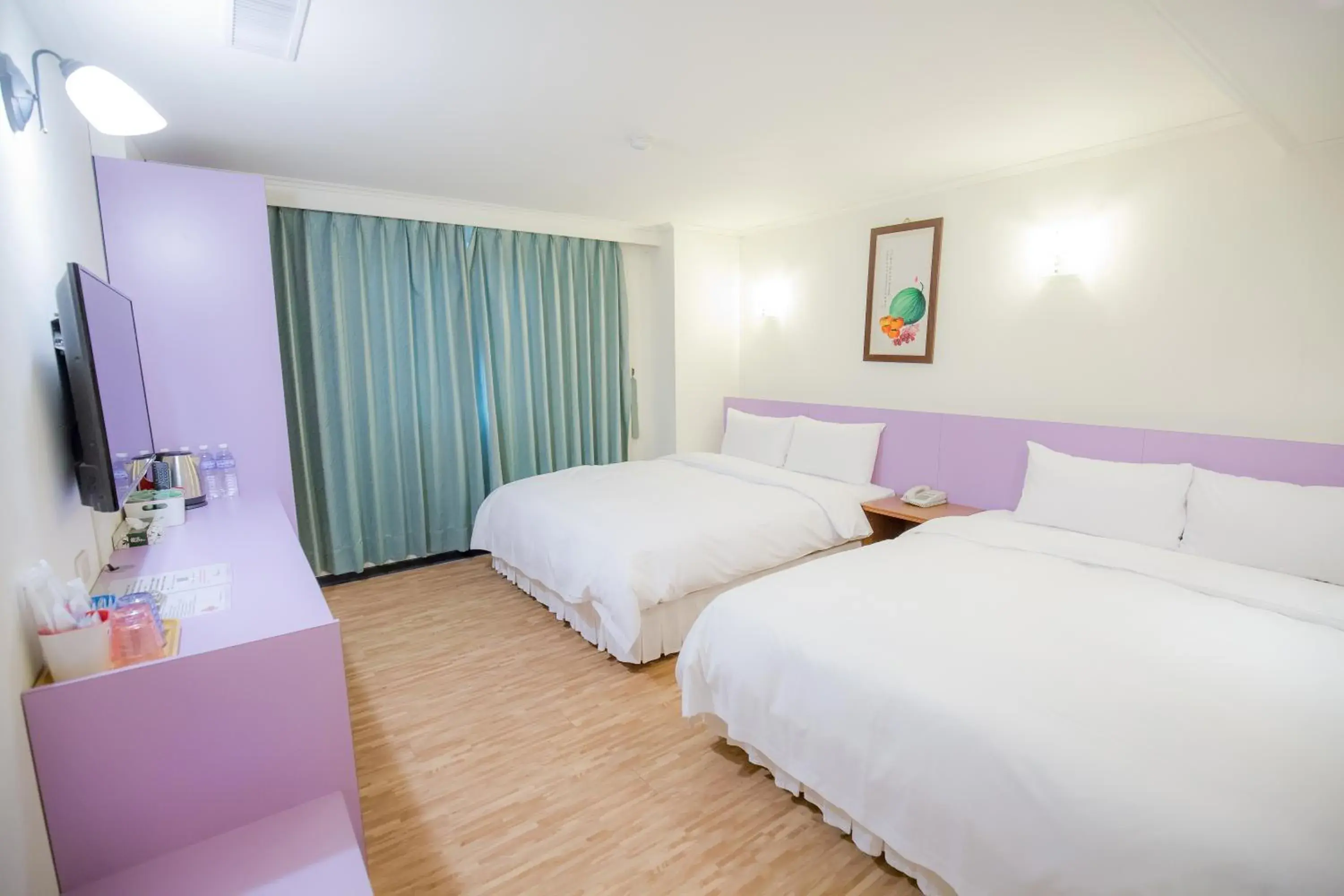 Comfort Quadruple Room in Apple Hotel Comfort Quadruple Room in Apple Hotel