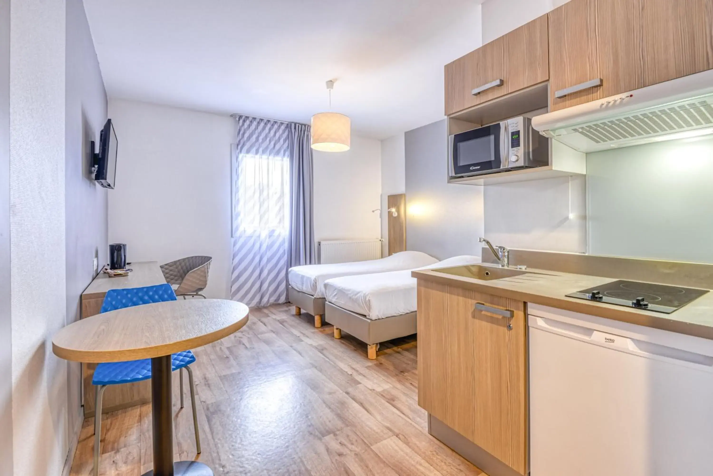 Twin Studio in Aparthotel Adagio Access Saint Nazaire Twin Studio in Aparthotel Adagio Access Saint Nazaire