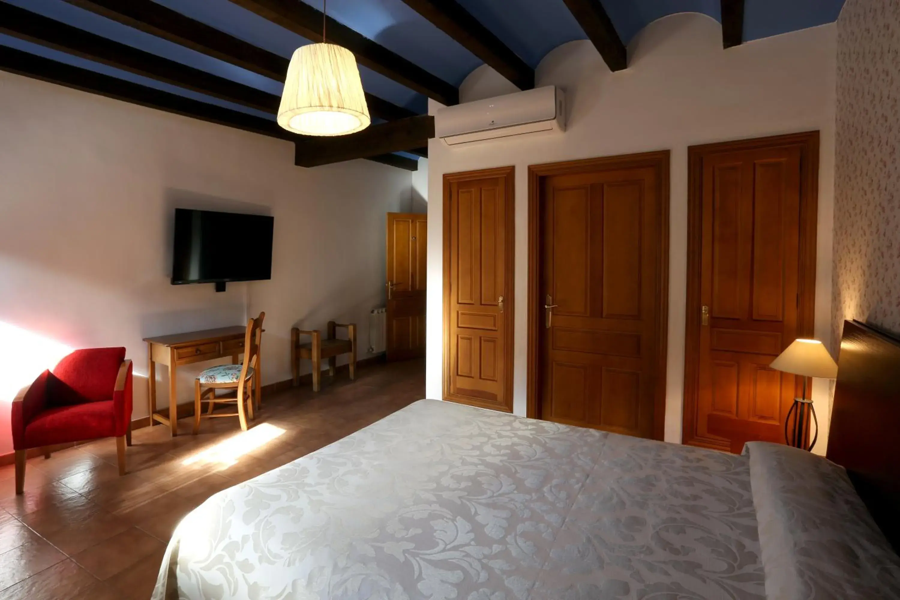 Superior Double Room - single occupancy in Hospedería Sádaba Superior Double Room - single occupancy in Hospedería Sádaba