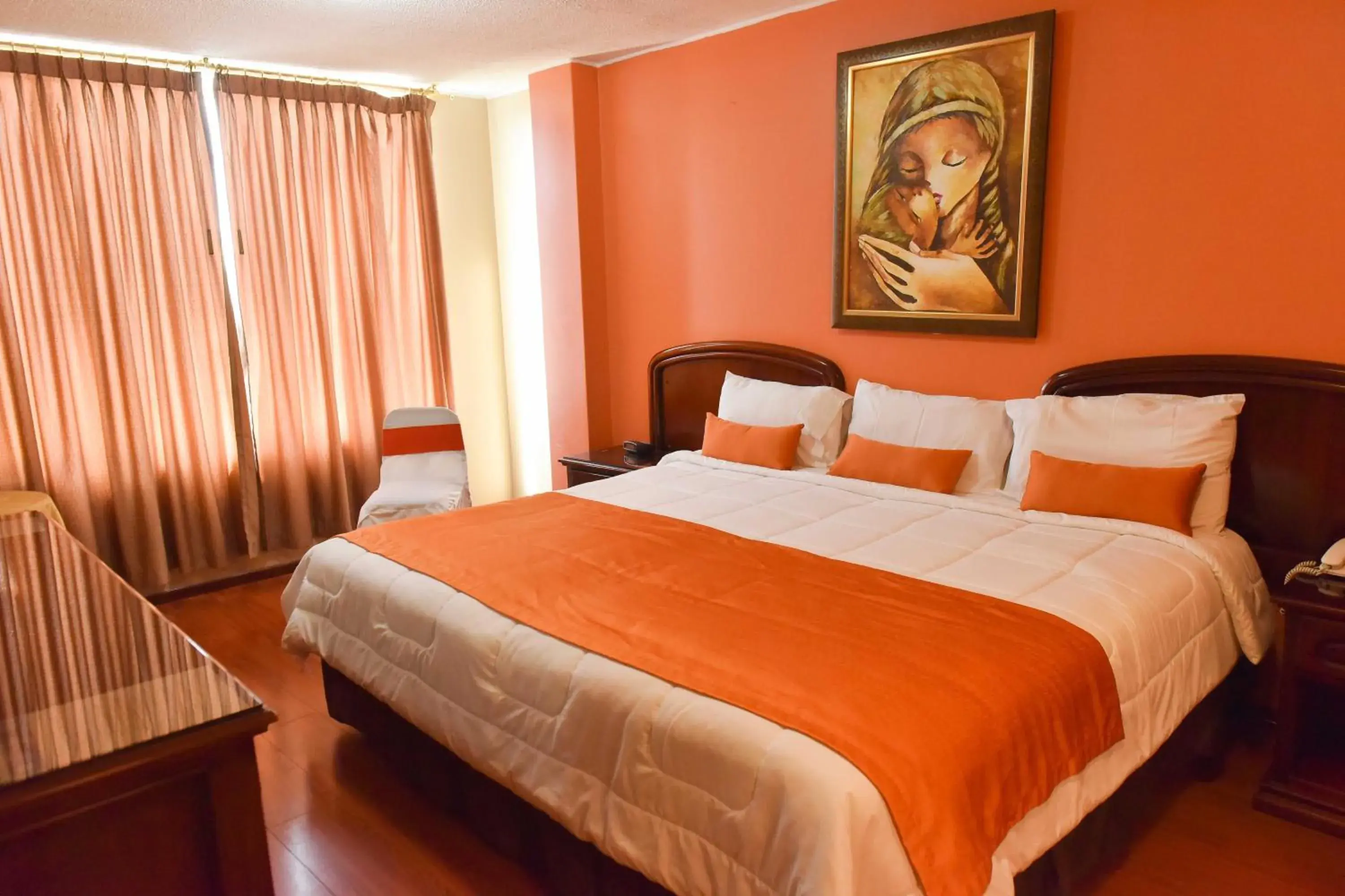 Junior Suite in Hotel Makroz Junior Suite in Hotel Makroz