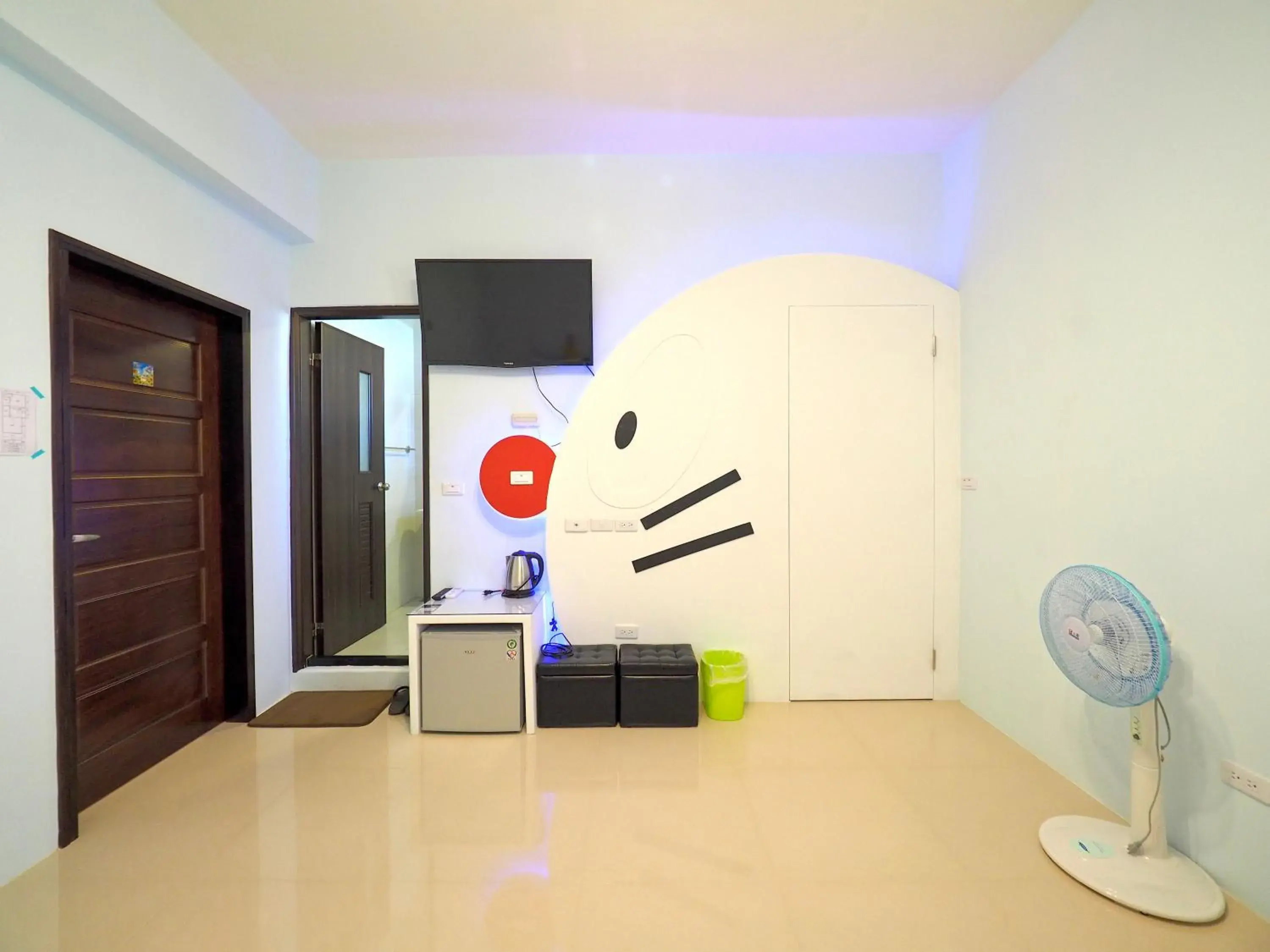 Quadruple Room with Private Bathroom in Love and Peace B&B Quadruple Room with Private Bathroom in Love and Peace B&B