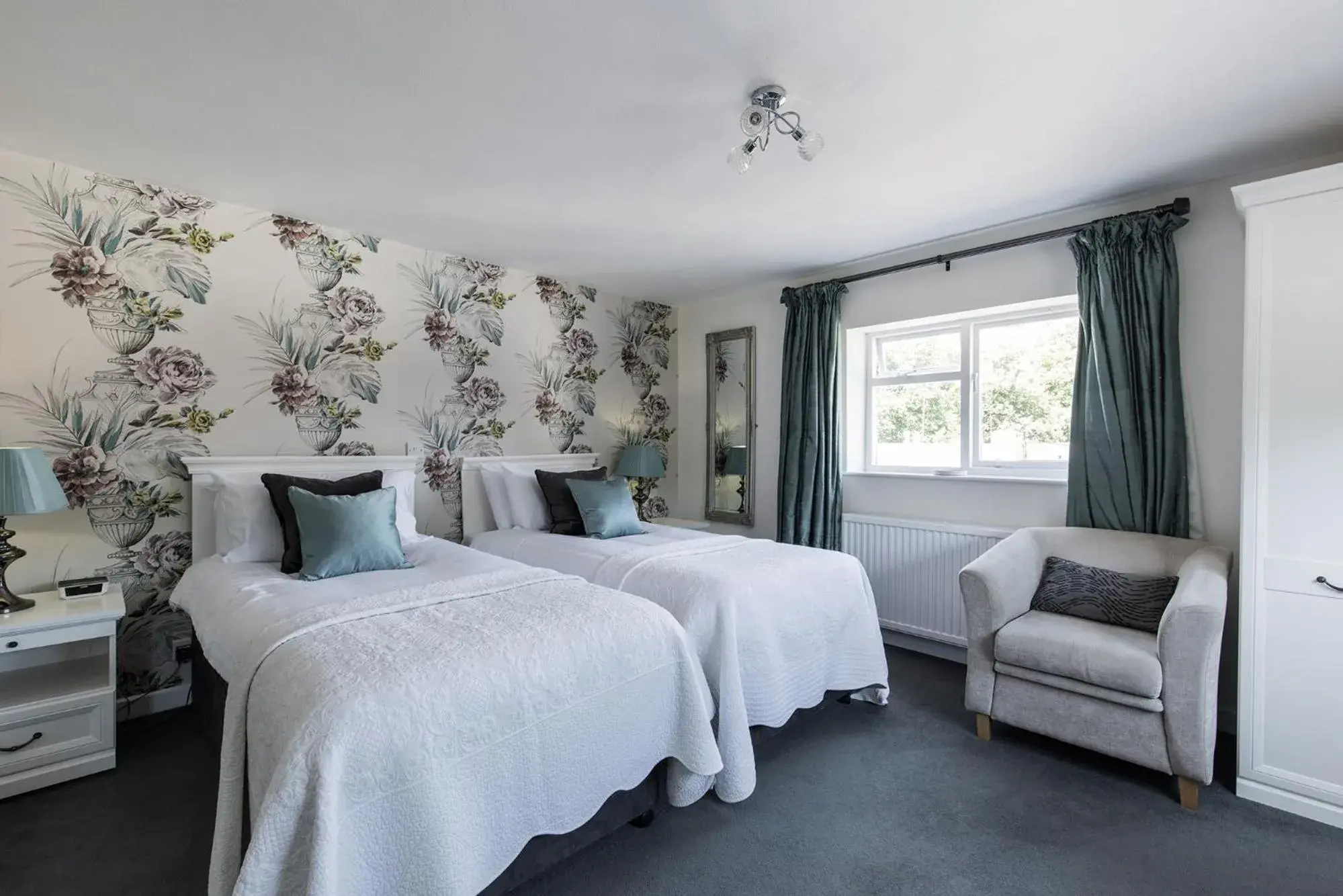 Double or Twin Room (Room 17) in The Mount Pleasant Hotel Double or Twin Room (Room 17) in The Mount Pleasant Hotel