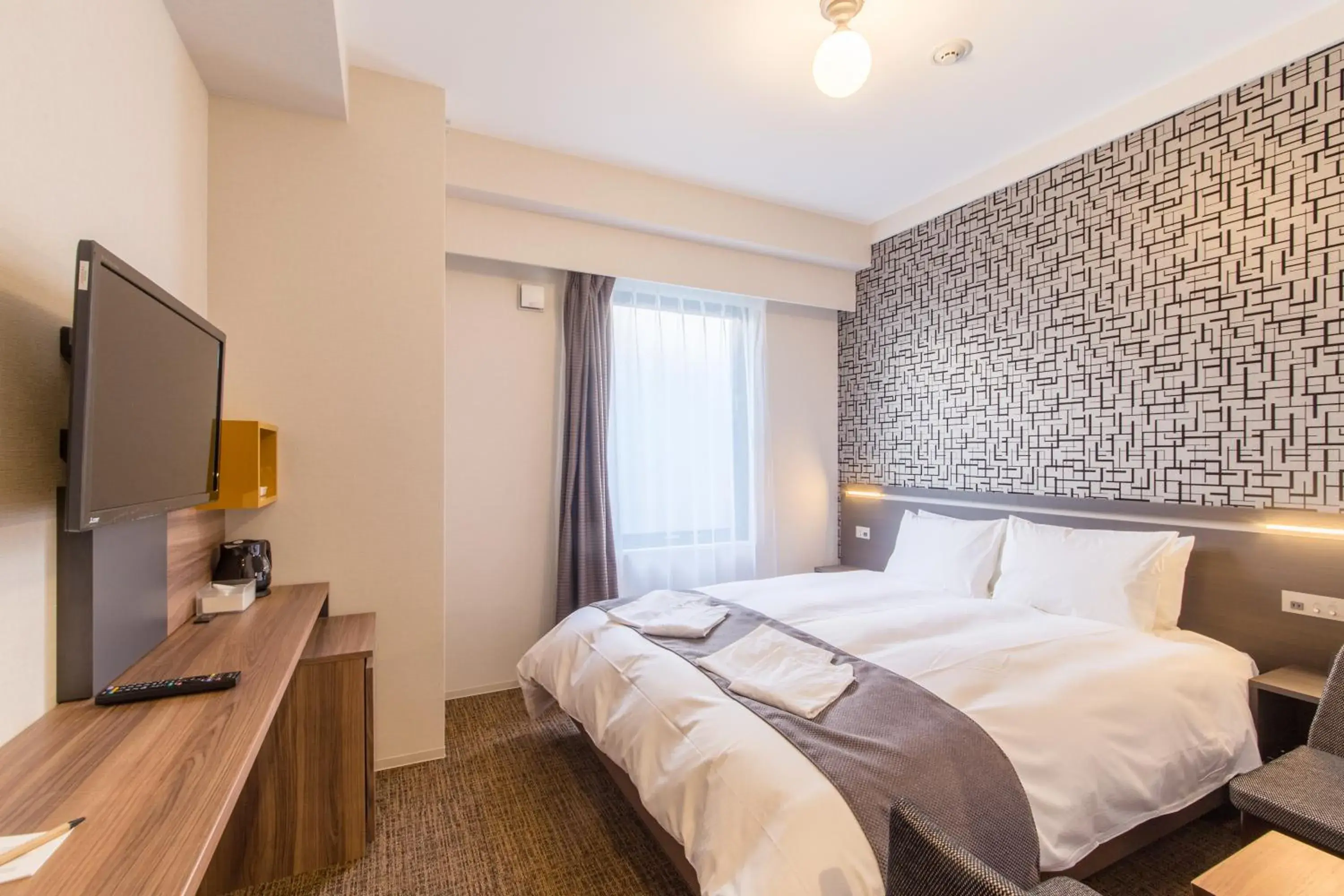 Queen Room - single occupancy in Hotel M's Plus Shijo Omiya Queen Room - single occupancy in Hotel M's Plus Shijo Omiya