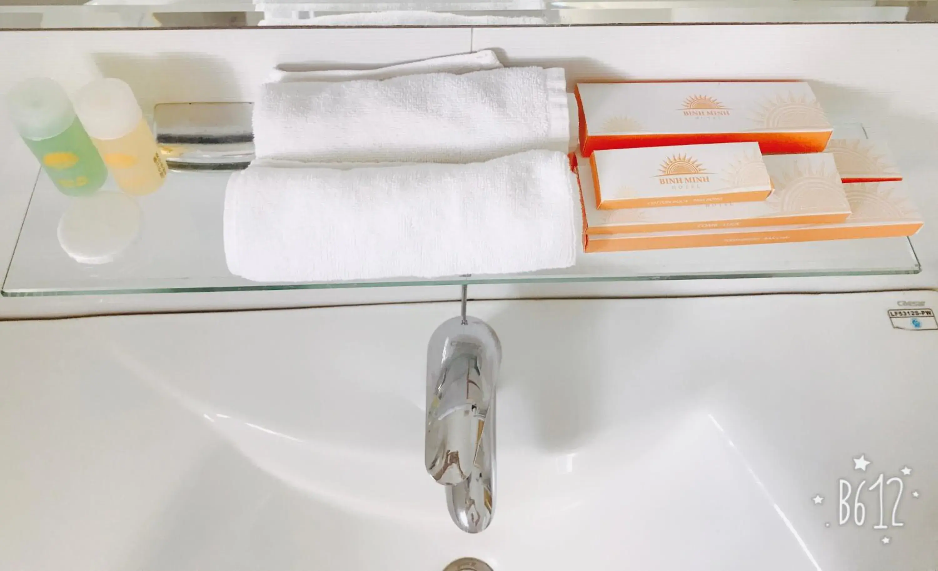 Standard Queen Room with Two Queen Beds in Binh Minh Hotel Standard Queen Room with Two Queen Beds in Binh Minh Hotel