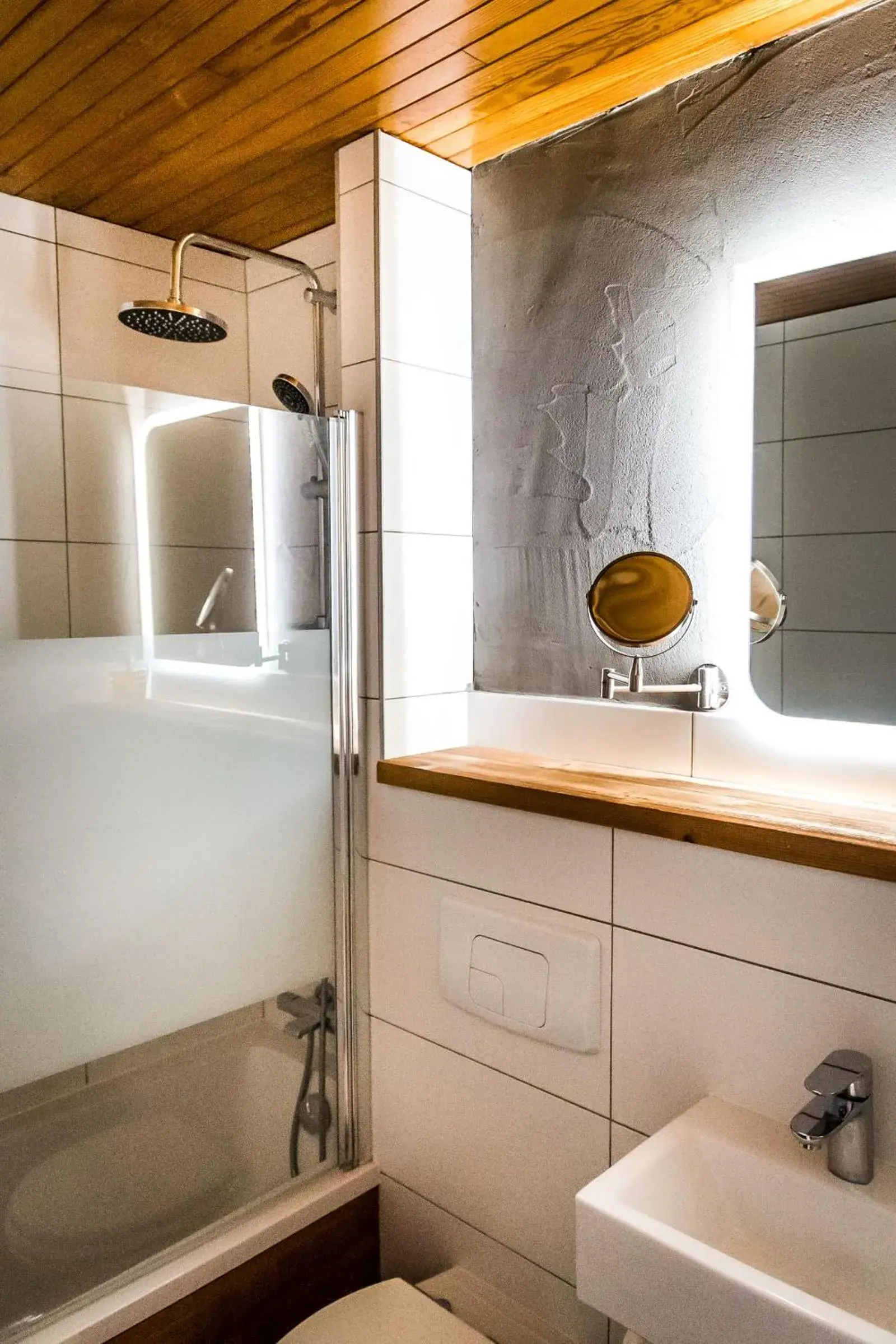 Superior Double or Twin Room in Nant Morzine Superior Double or Twin Room in Nant Morzine