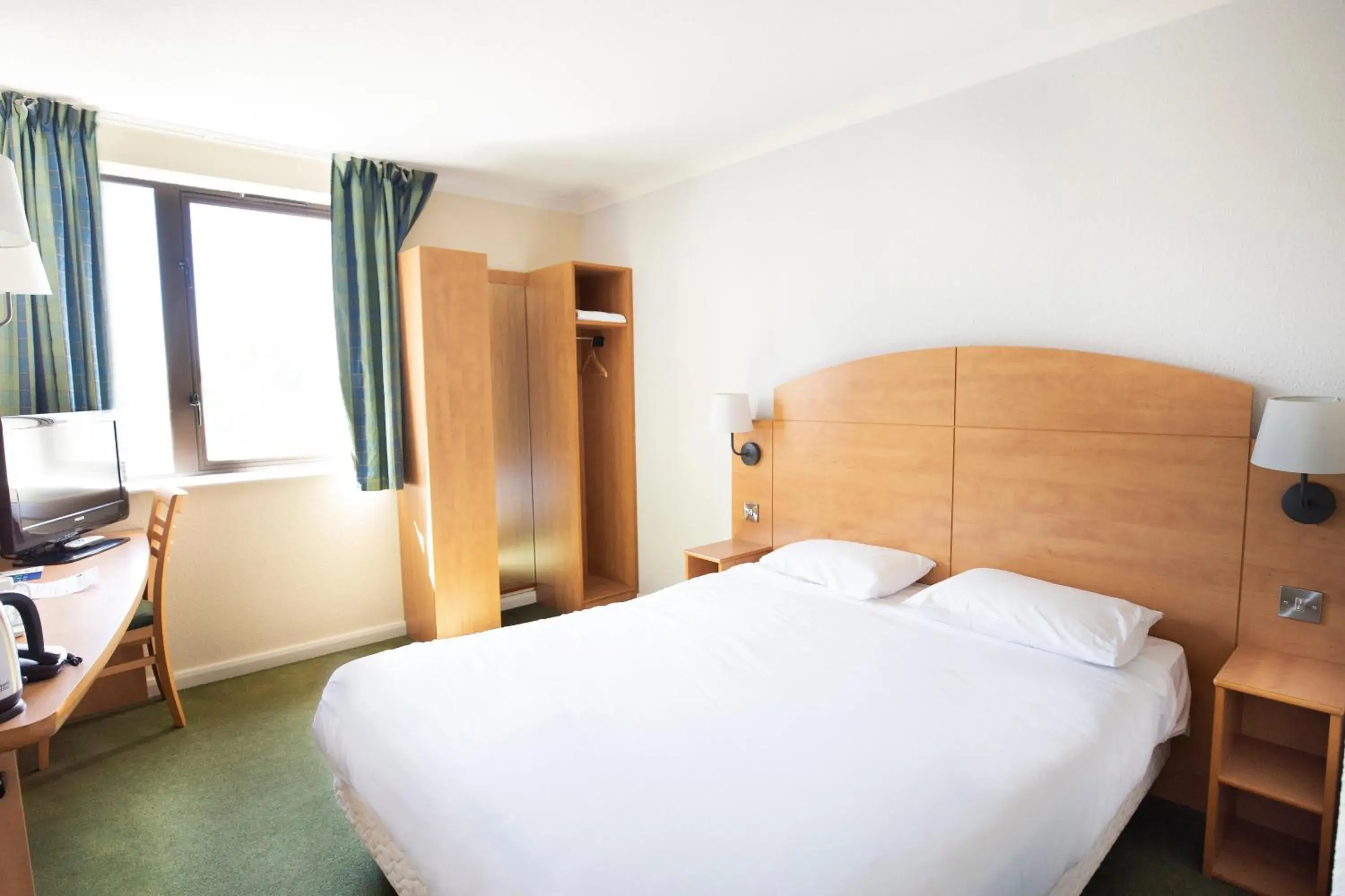 Double Room in Campanile Milton Keynes - Fenny Stratford Double Room in Campanile Milton Keynes - Fenny Stratford