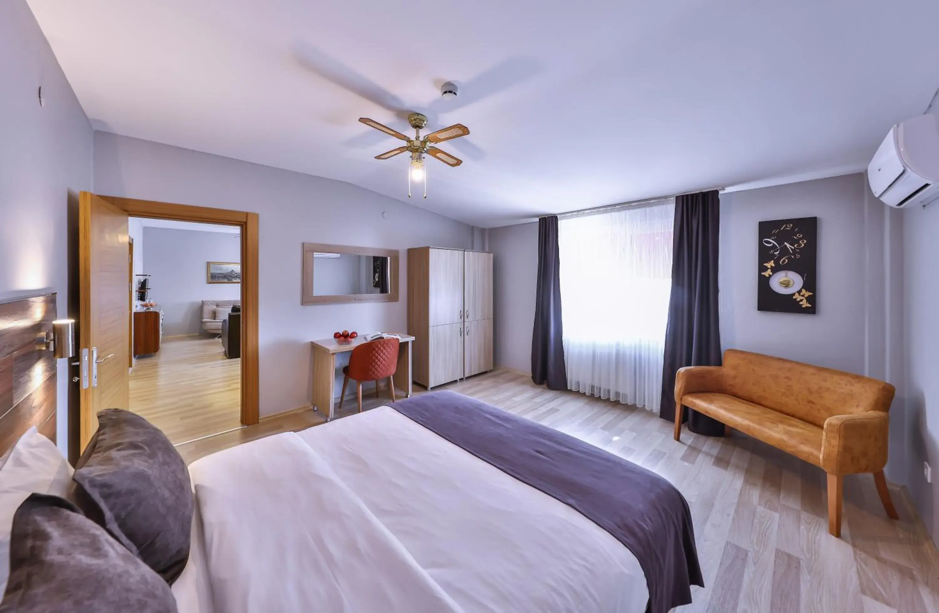 Superior Suite - single occupancy in Palmada Hotel Superior Suite - single occupancy in Palmada Hotel