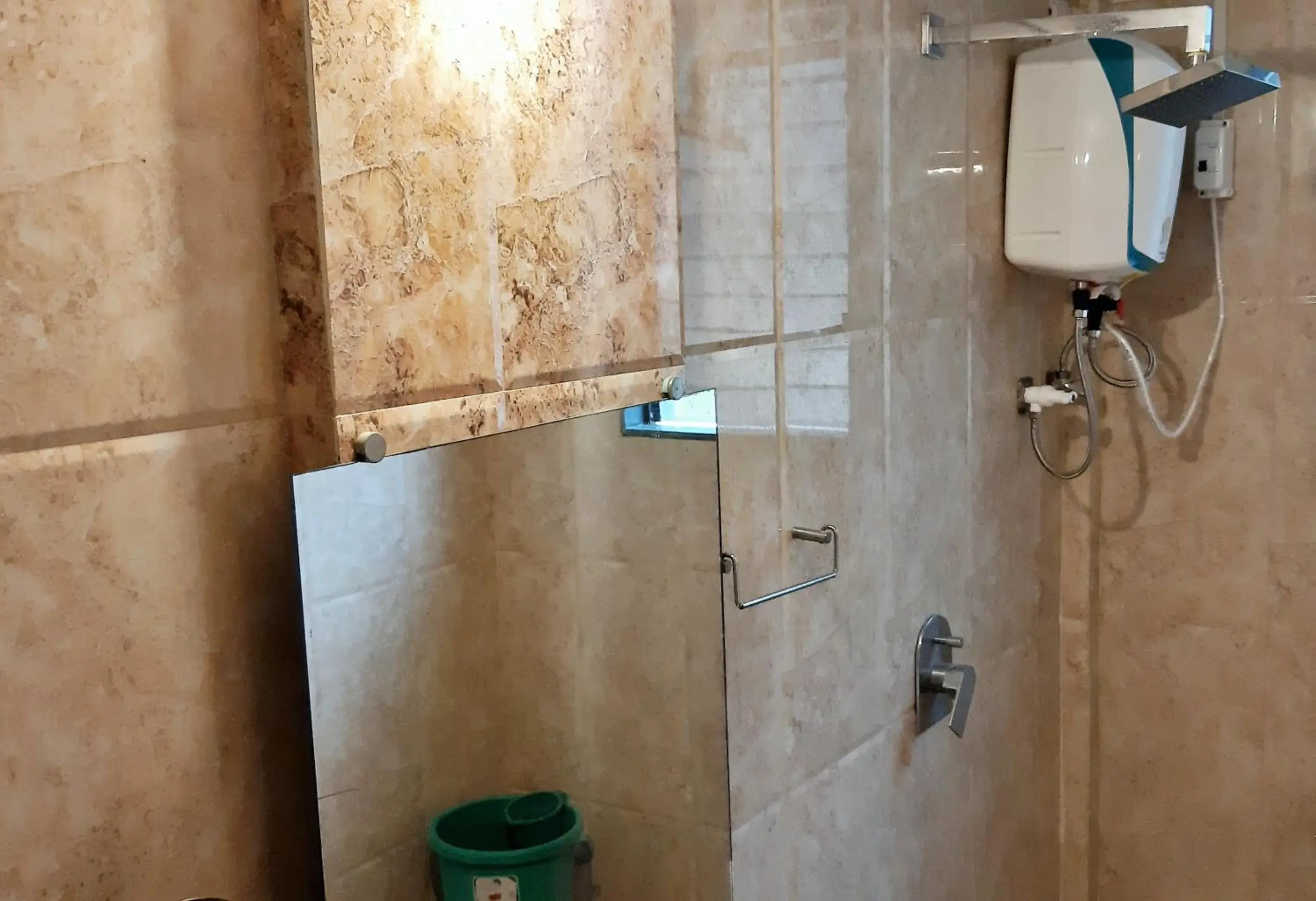 Deluxe Room in Gir Lions Paw Resort with Swimming Pool Deluxe Room in Gir Lions Paw Resort with Swimming Pool