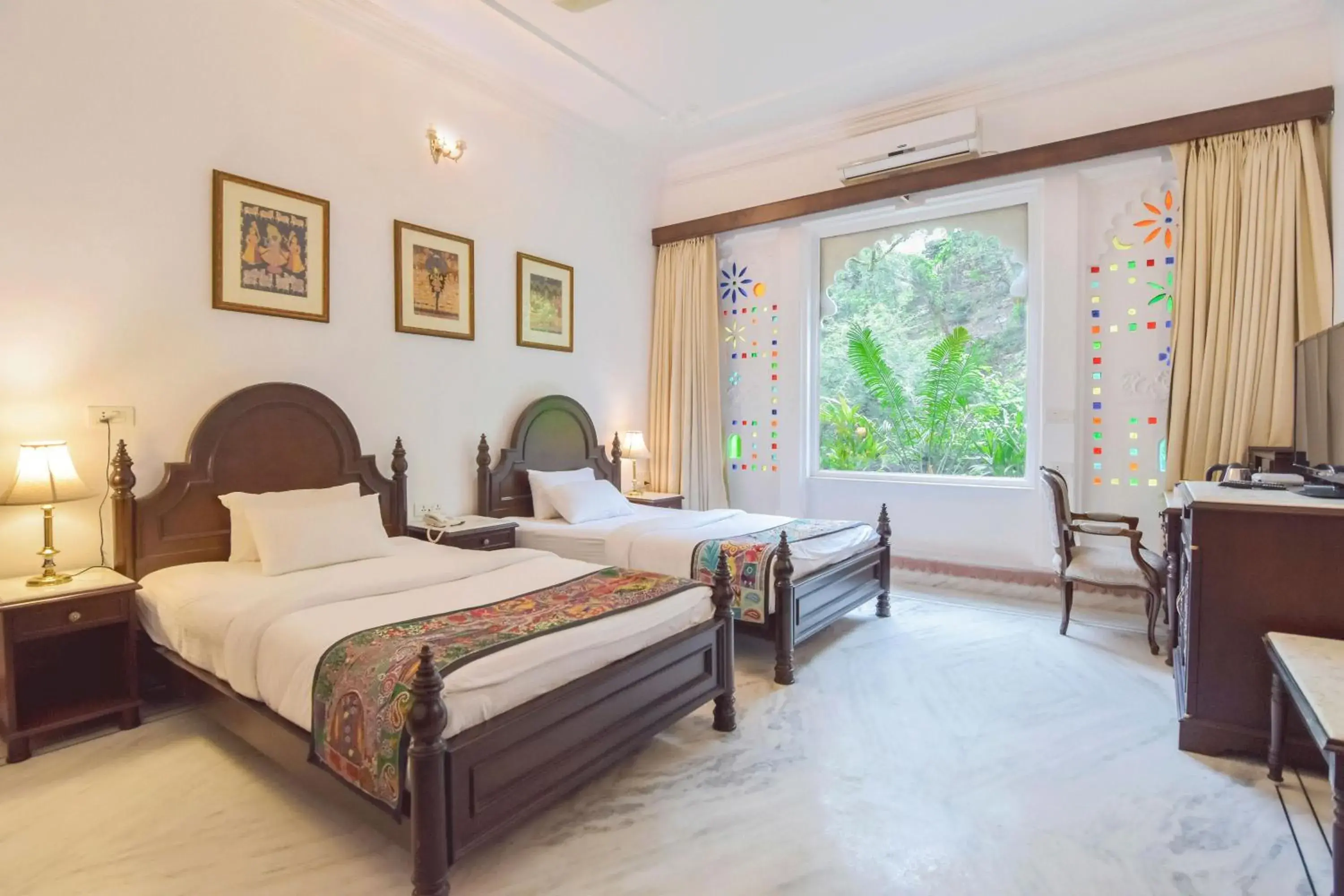 Superior Double or Twin Room in Hotel Raj Kuber Superior Double or Twin Room in Hotel Raj Kuber
