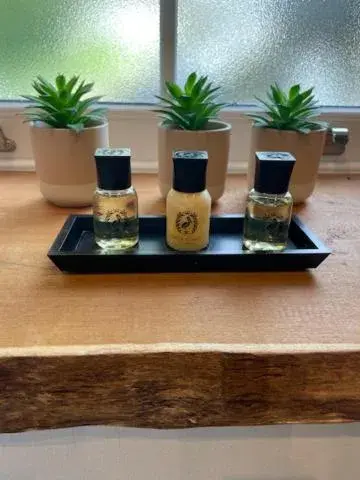 Family Room with Private Bathroom in The Hatch Inn Family Room with Private Bathroom in The Hatch Inn