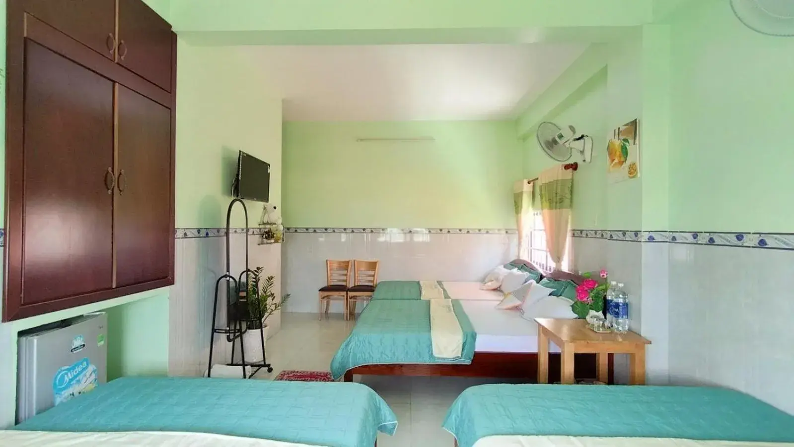 Family Room in Thai Quang Hotel Family Room in Thai Quang Hotel