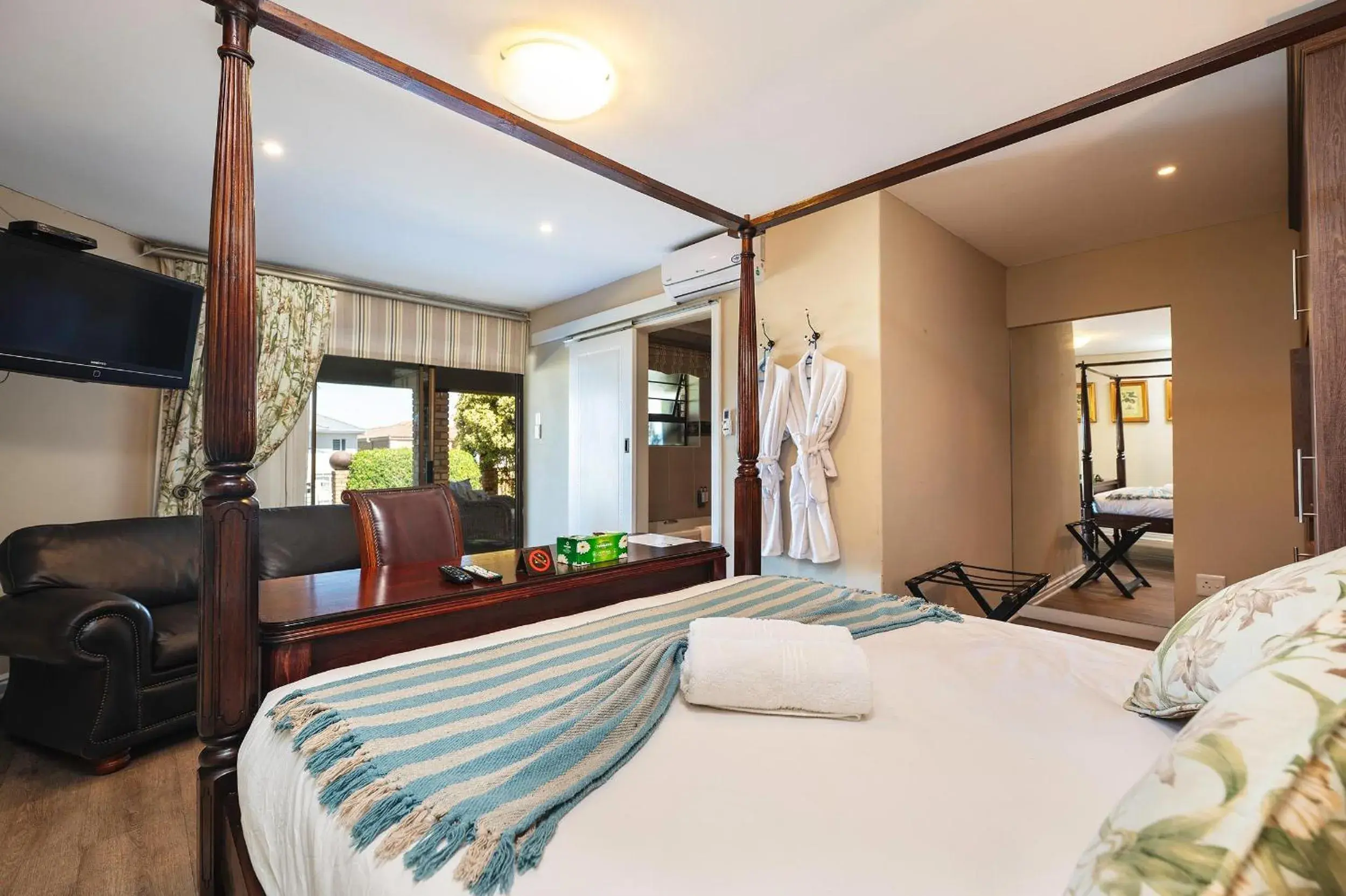 Double Room - single occupancy in Nautilus Guesthouse Double Room - single occupancy in Nautilus Guesthouse