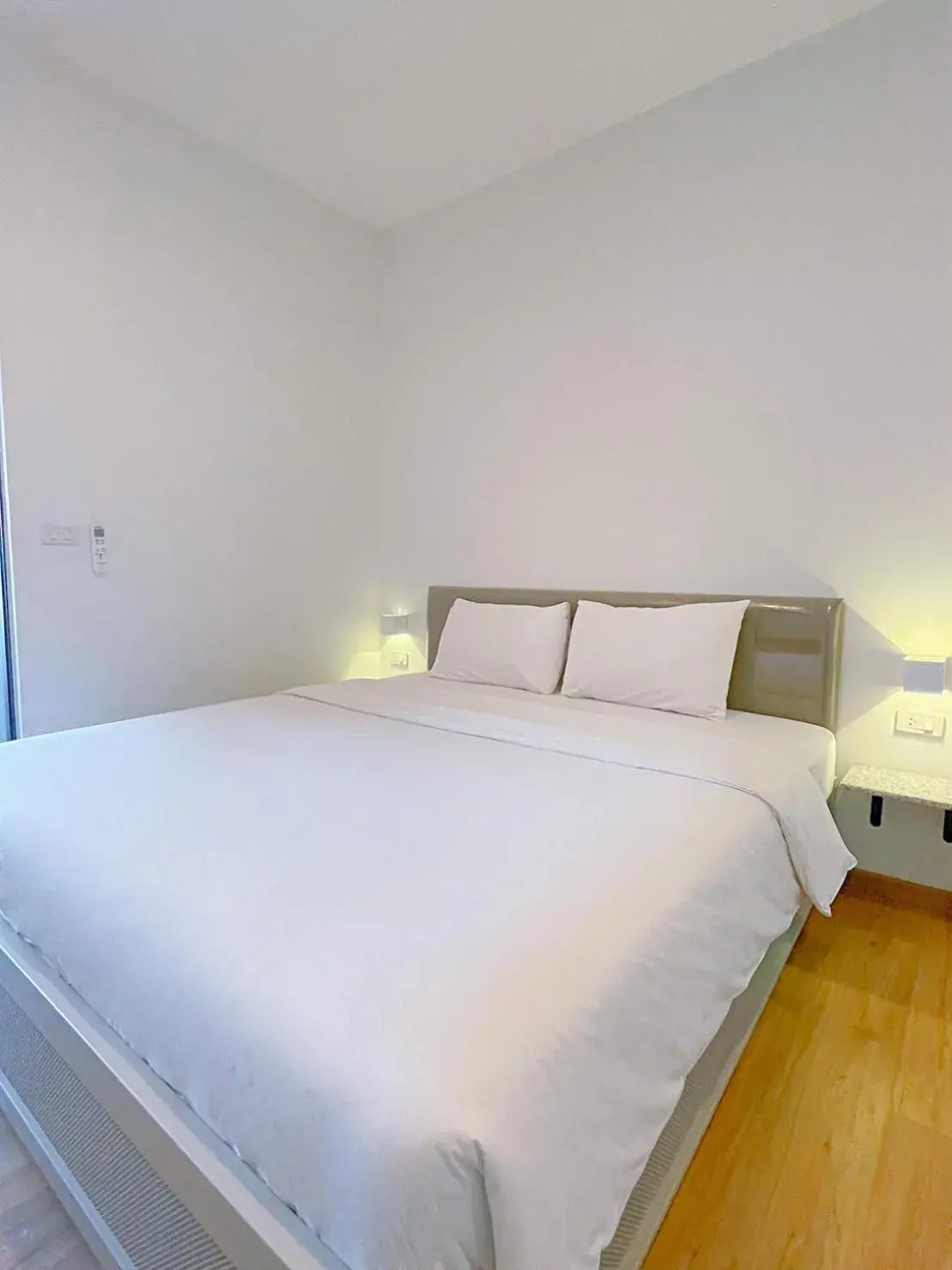 Standard Double Room in Chonlapruk Lakeside Hotel Standard Double Room in Chonlapruk Lakeside Hotel