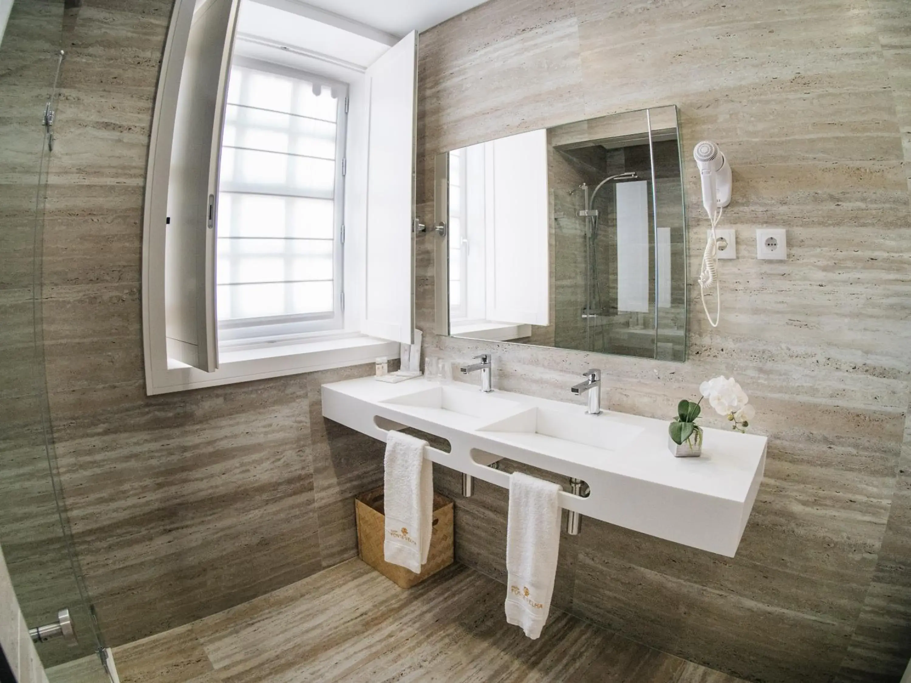 Twin Room with Garden View in Hotel Fonte Velha Twin Room with Garden View in Hotel Fonte Velha