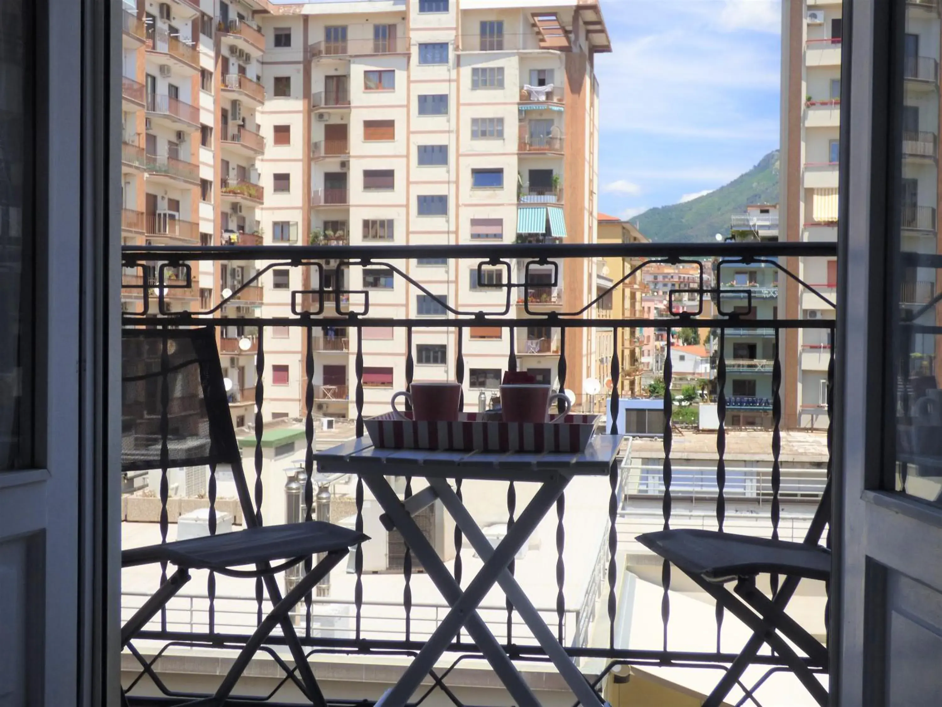 Superior King Room - single occupancy in Conte di Morelia Superior King Room - single occupancy in Conte di Morelia