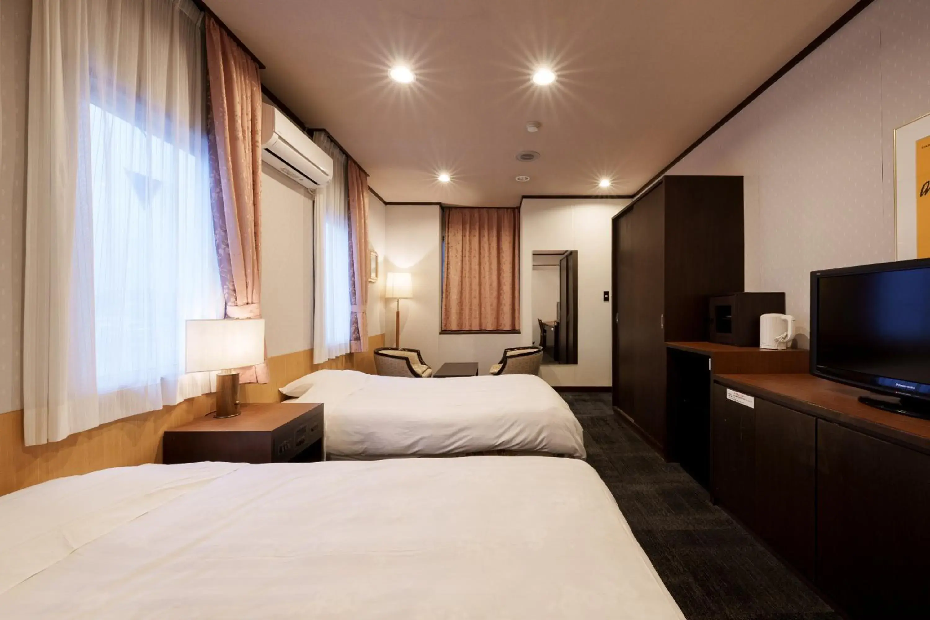 Twin Room with No View Non-Smoking - single occupancy in Hita Onsen Kizantei Hotel Twin Room with No View Non-Smoking - single occupancy in Hita Onsen Kizantei Hotel