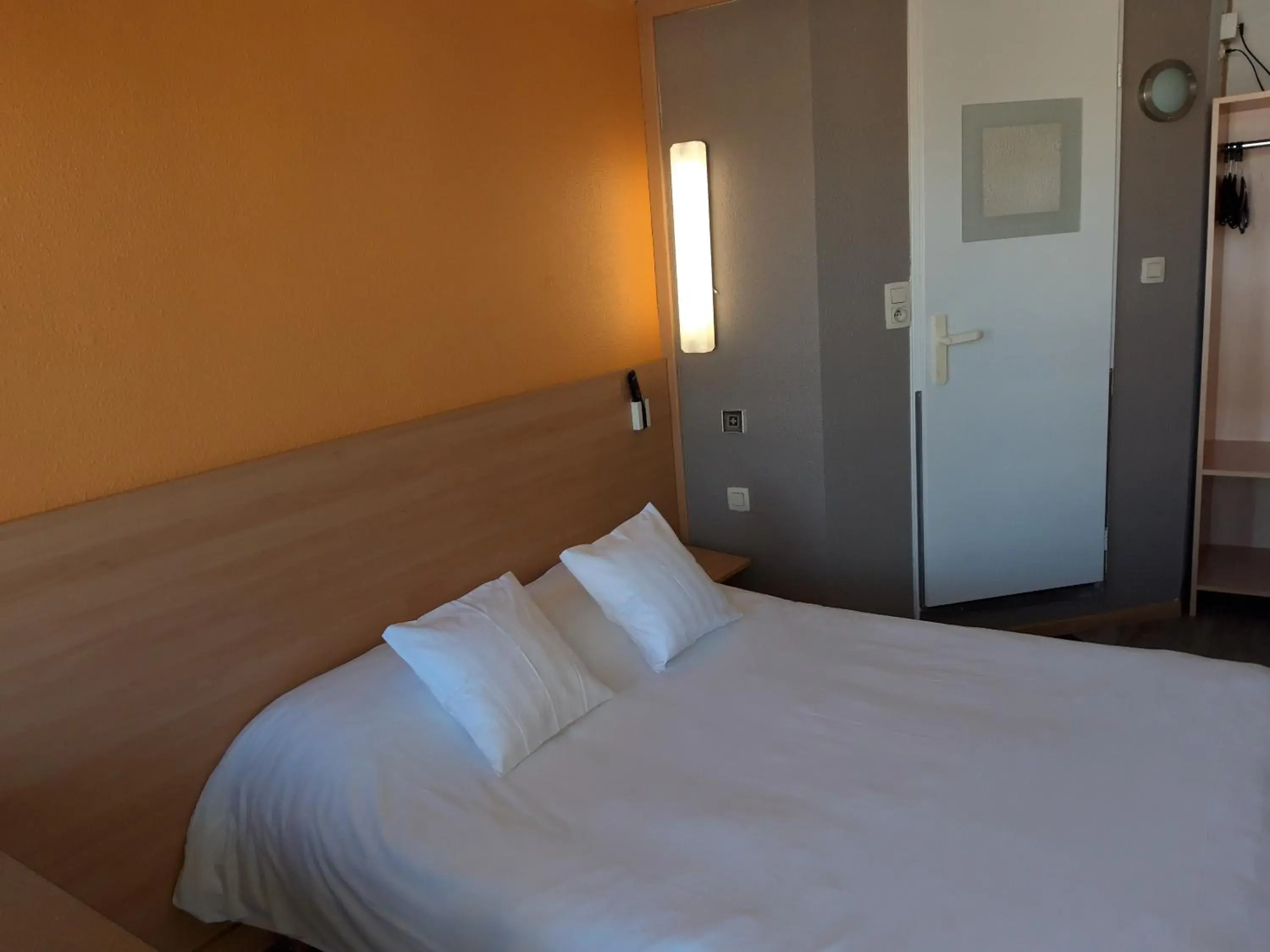 Double Room in Premiere Classe Liege / Luik Double Room in Premiere Classe Liege / Luik