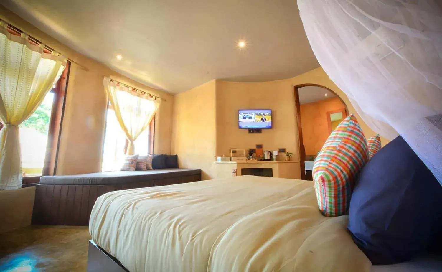 Family Suite in The Mud - Eco Hotel Family Suite in The Mud - Eco Hotel