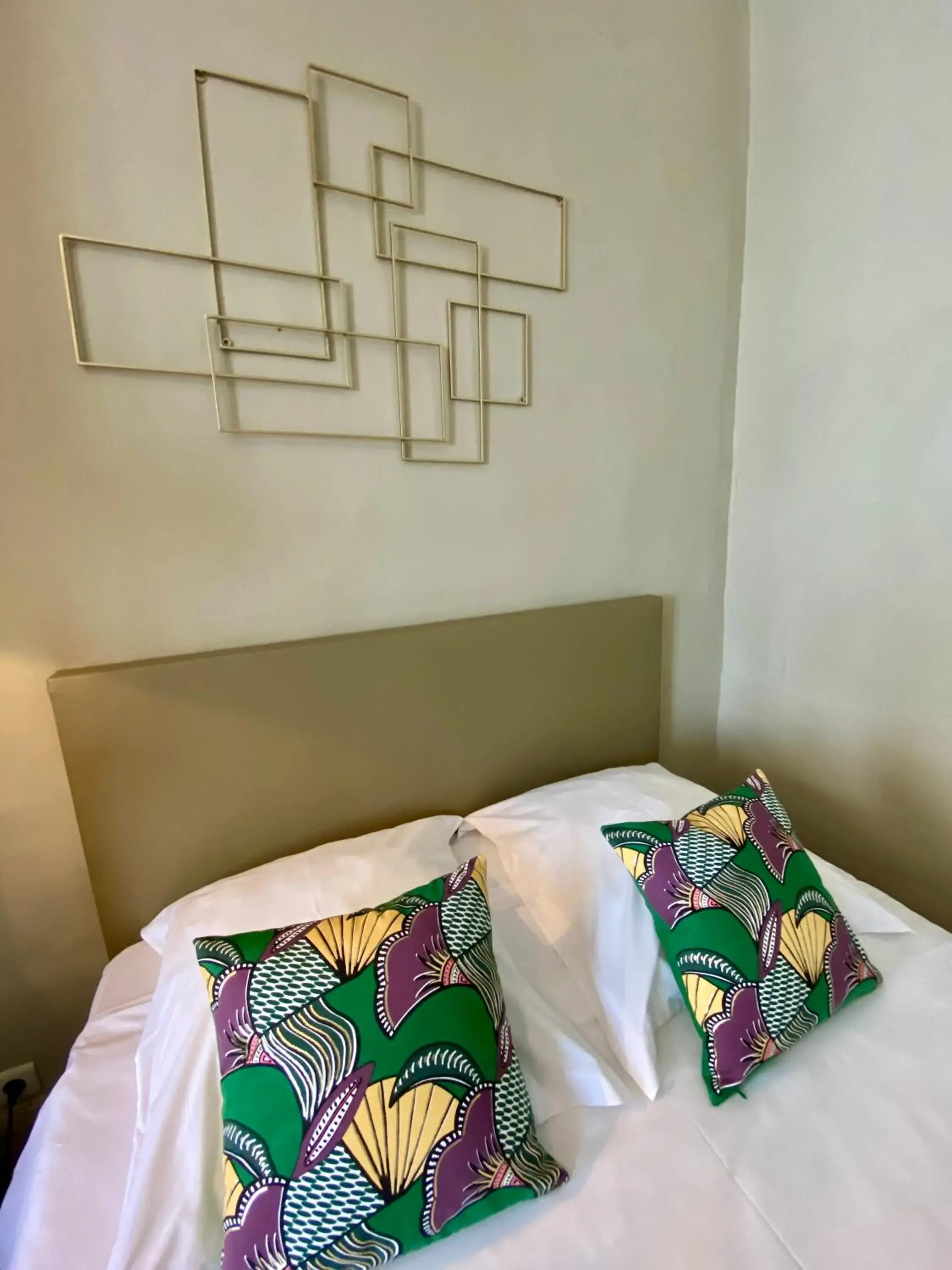 Basic Quadruple Room with Shared Bathroom in Logies Graaf Van Vlaanderen Basic Quadruple Room with Shared Bathroom in Logies Graaf Van Vlaanderen