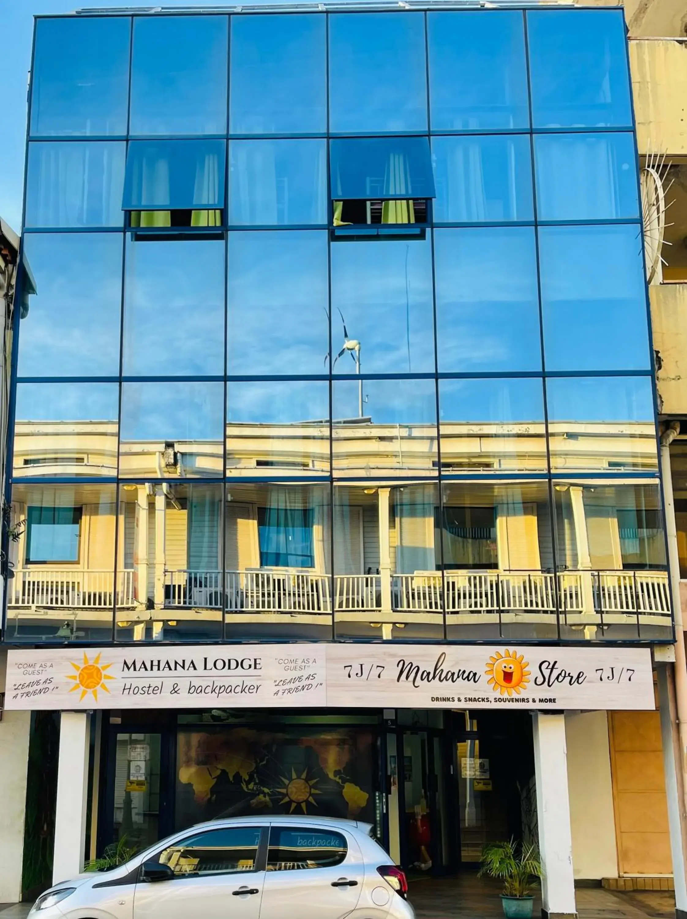 Mahana Lodge Hostel & Backpacker Mahana Lodge Hostel & Backpacker