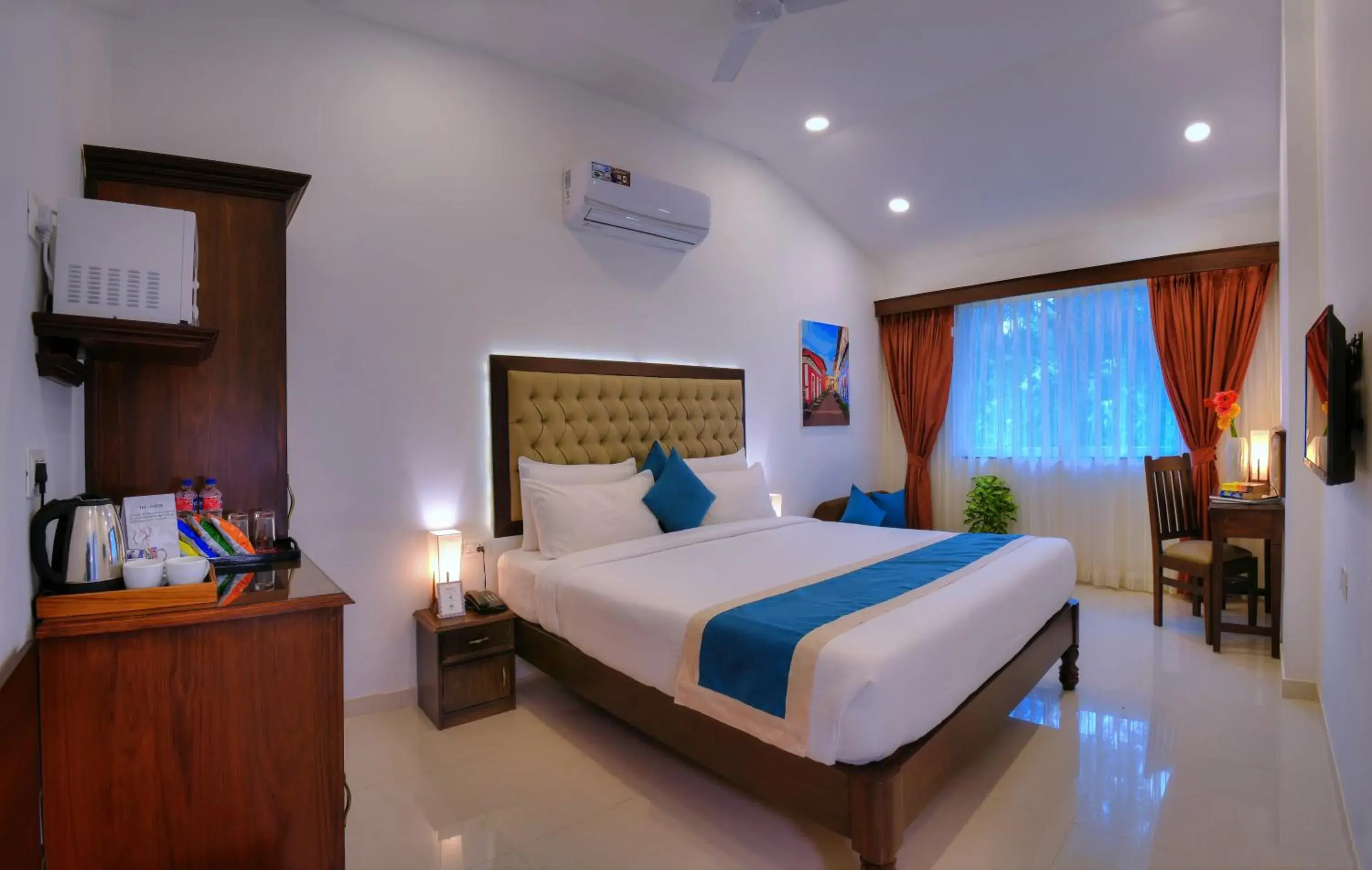 Superior Room - single occupancy in TreeHouse Nova Superior Room - single occupancy in TreeHouse Nova