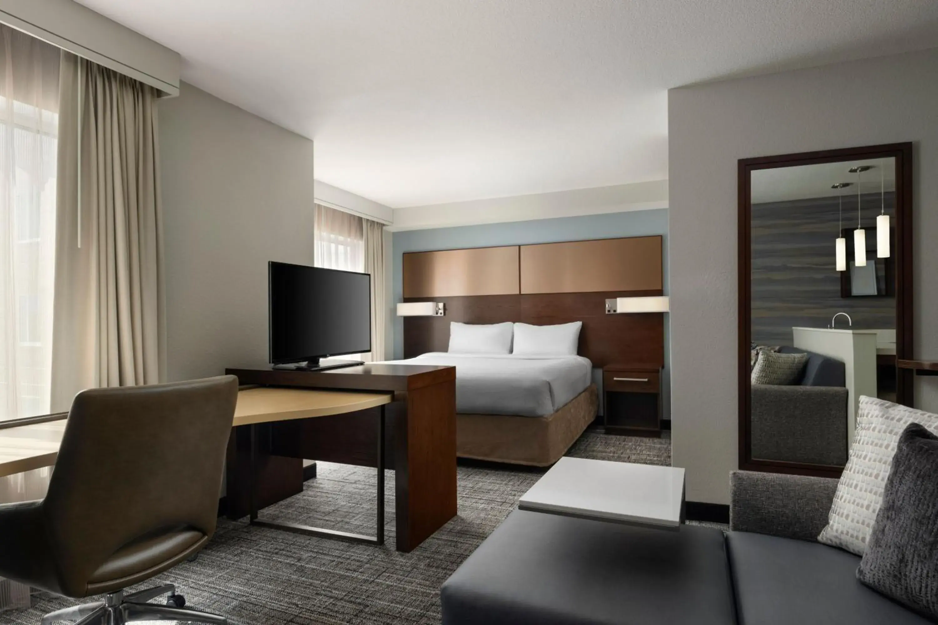 Renovated King Studio with Sofa Bed and Transfer Shower - Mobility and Hearing Accessible in Residence Inn by Marriott Green Bay Downtown Renovated King Studio with Sofa Bed and Transfer Shower - Mobility and Hearing Accessible in Residence Inn by Marriott Green Bay Downtown