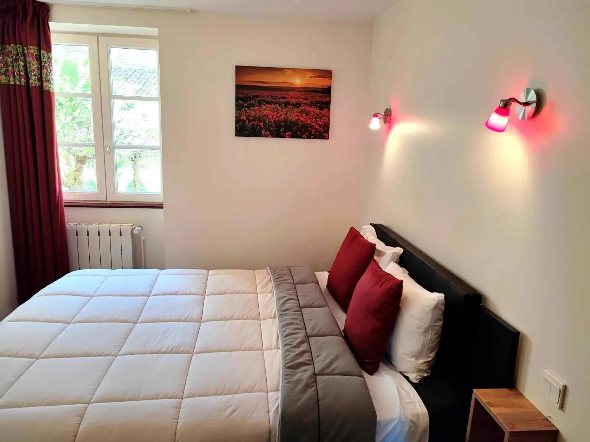 Family Room in Hôtel Jean XXII Family Room in Hôtel Jean XXII