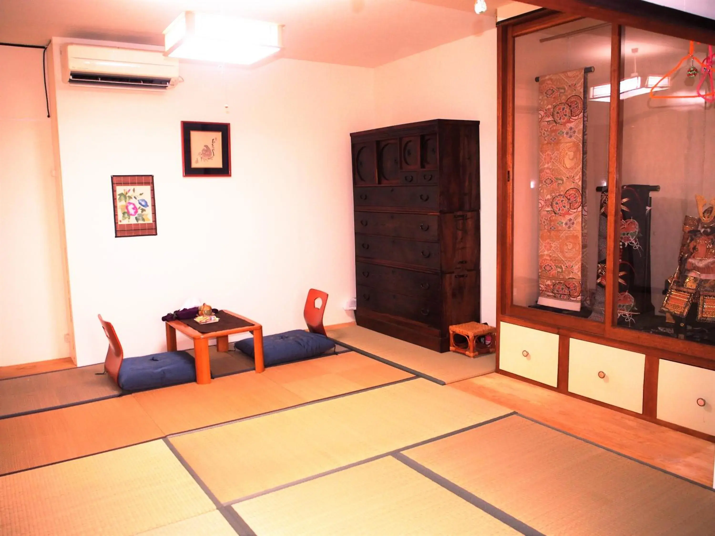 Standard Triple Room with Shared Bathroom - single occupancy in Guest House Kominka Nagomi Standard Triple Room with Shared Bathroom - single occupancy in Guest House Kominka Nagomi