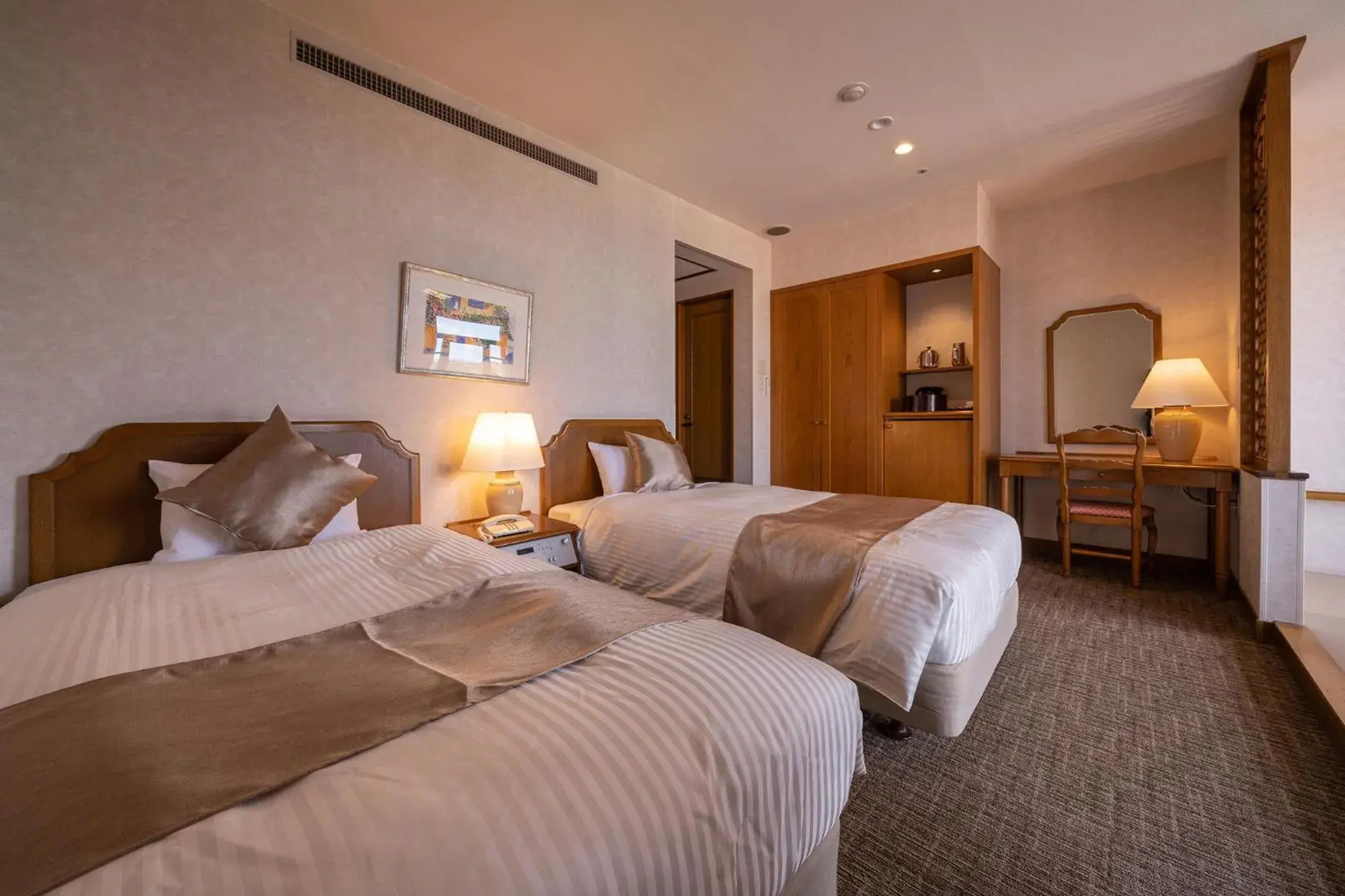 Superior Twin Room with Tatami Area - single occupancy - Non-Smoking - Private Bathroom in Ooedo Onsen Monogatari Premium Saikaibashi Superior Twin Room with Tatami Area - single occupancy - Non-Smoking - Private Bathroom in Ooedo Onsen Monogatari Premium Saikaibashi