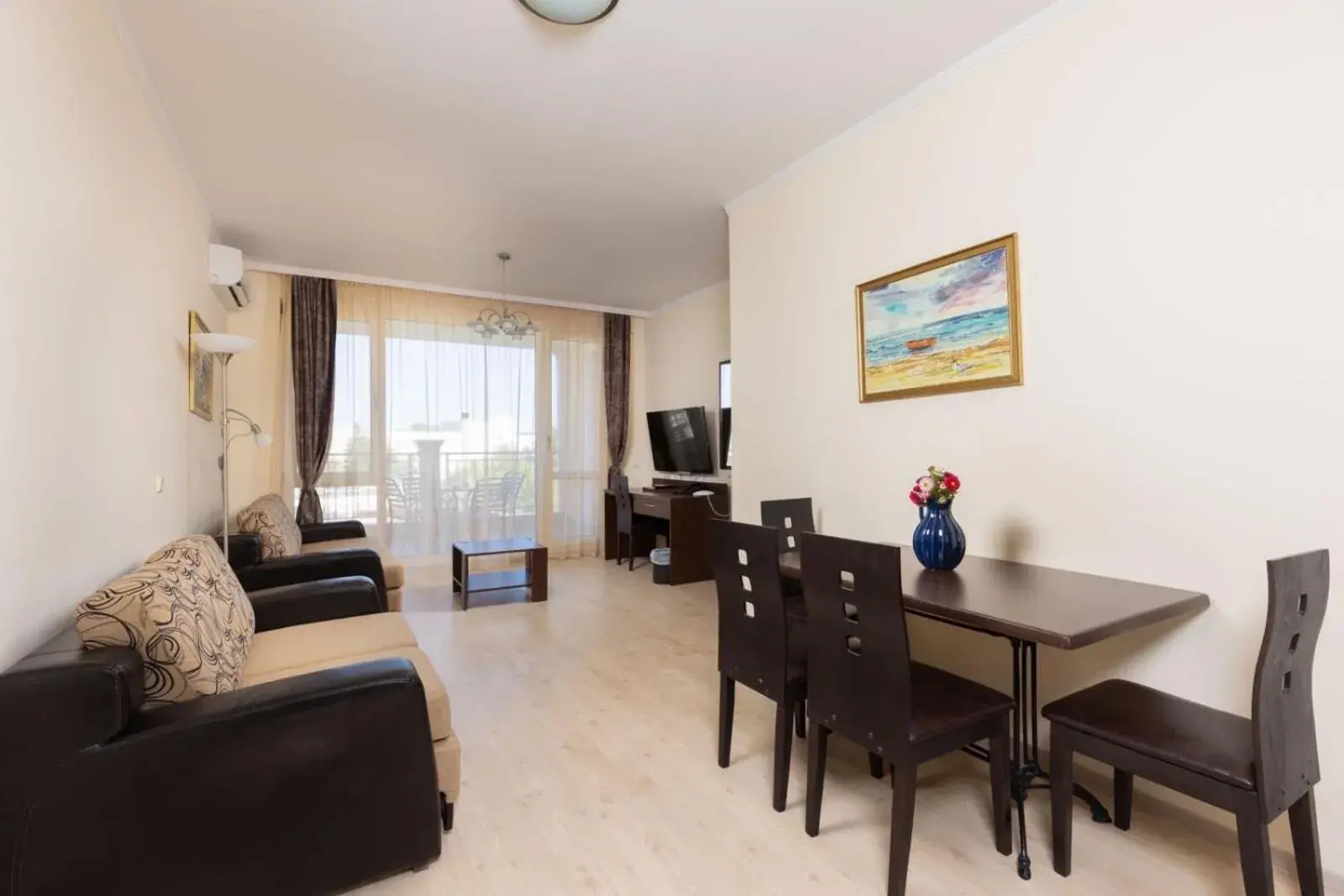 Two-Bedroom Suite in Rome Palace Deluxe - All Inclusive Premium Two-Bedroom Suite in Rome Palace Deluxe - All Inclusive Premium