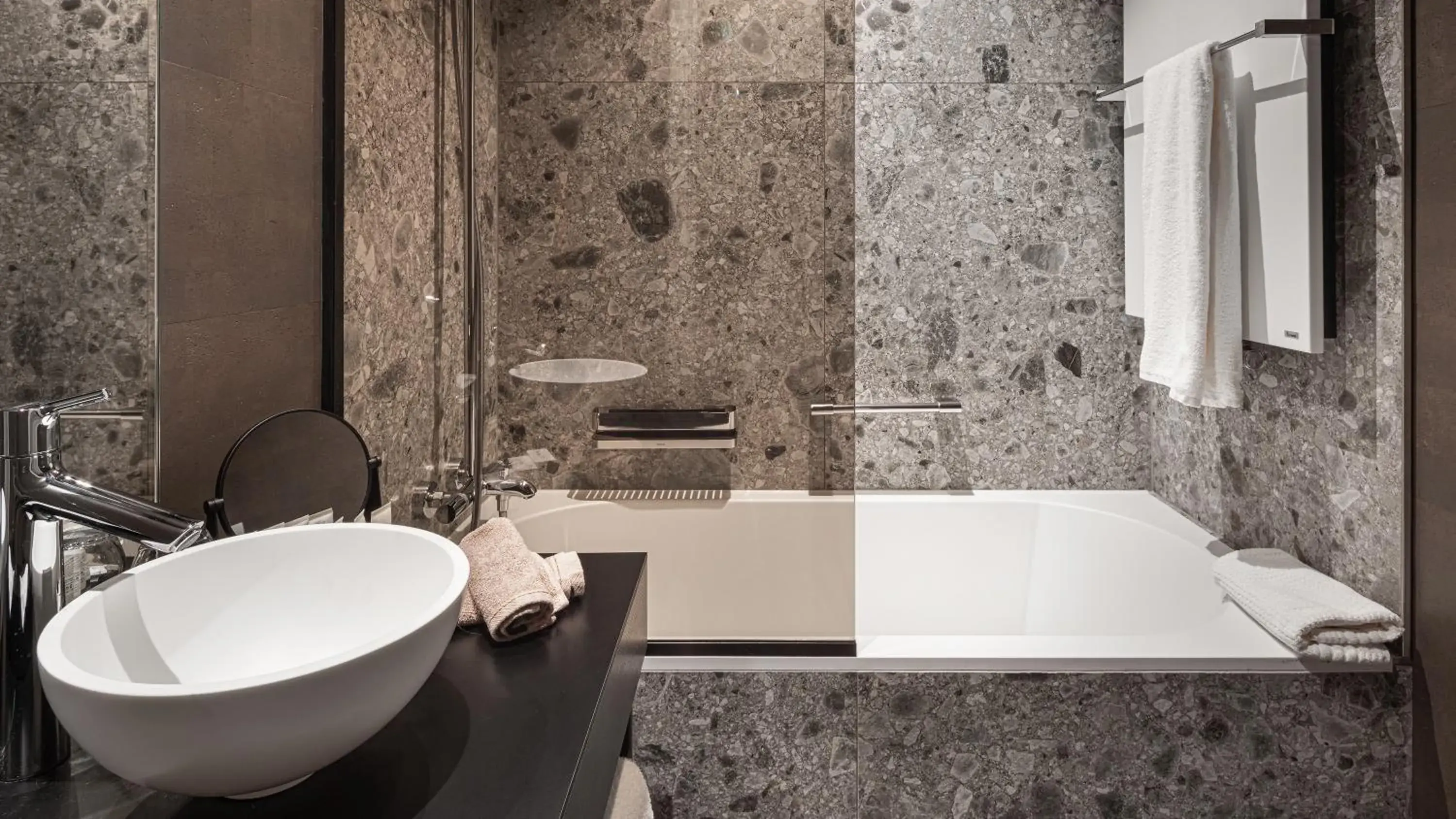 Single Room in Hotel Britannia Single Room in Hotel Britannia