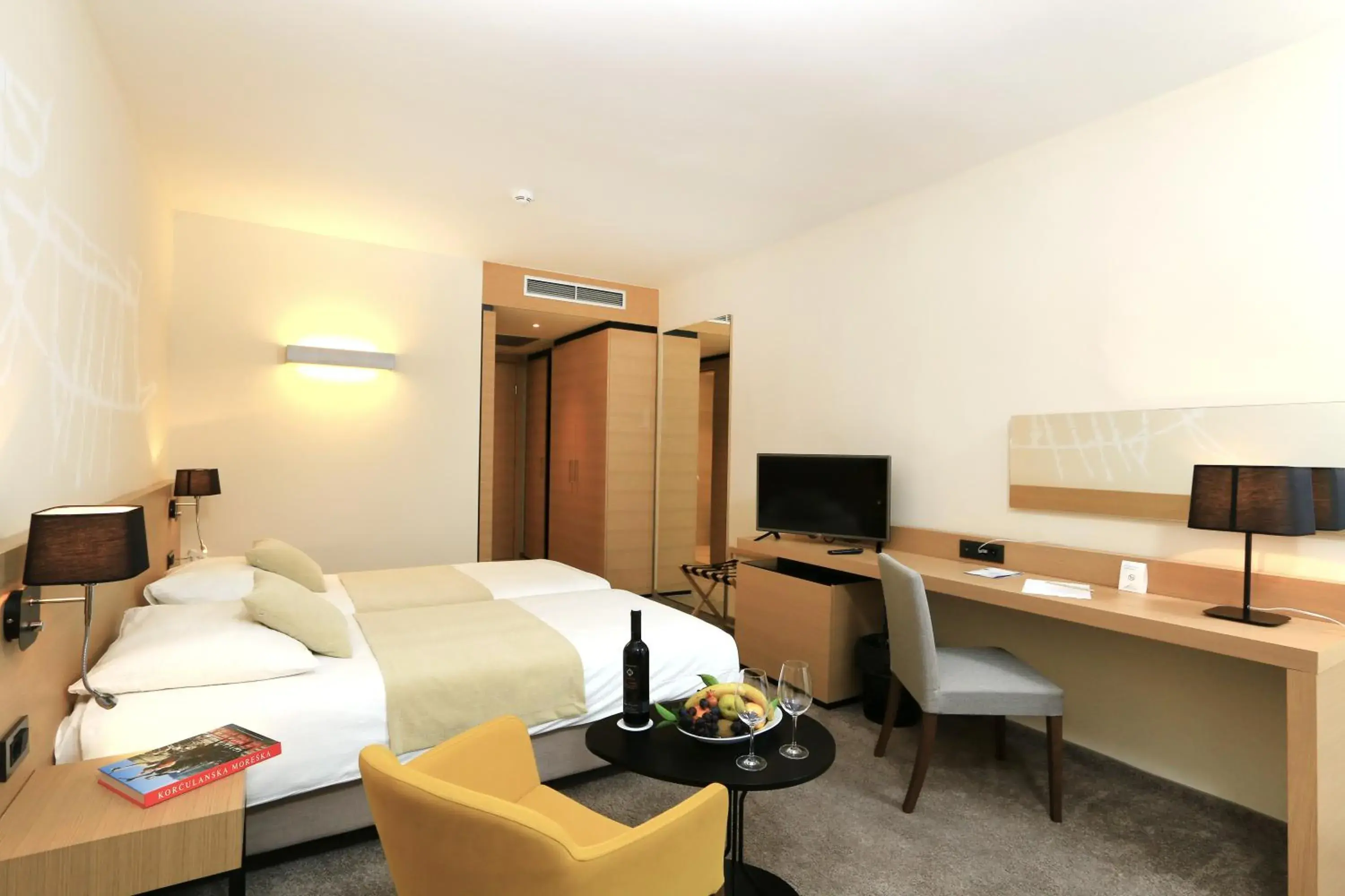 Comfort Double Room with Balcony in Aminess Younique Liburna Hotel Comfort Double Room with Balcony in Aminess Younique Liburna Hotel