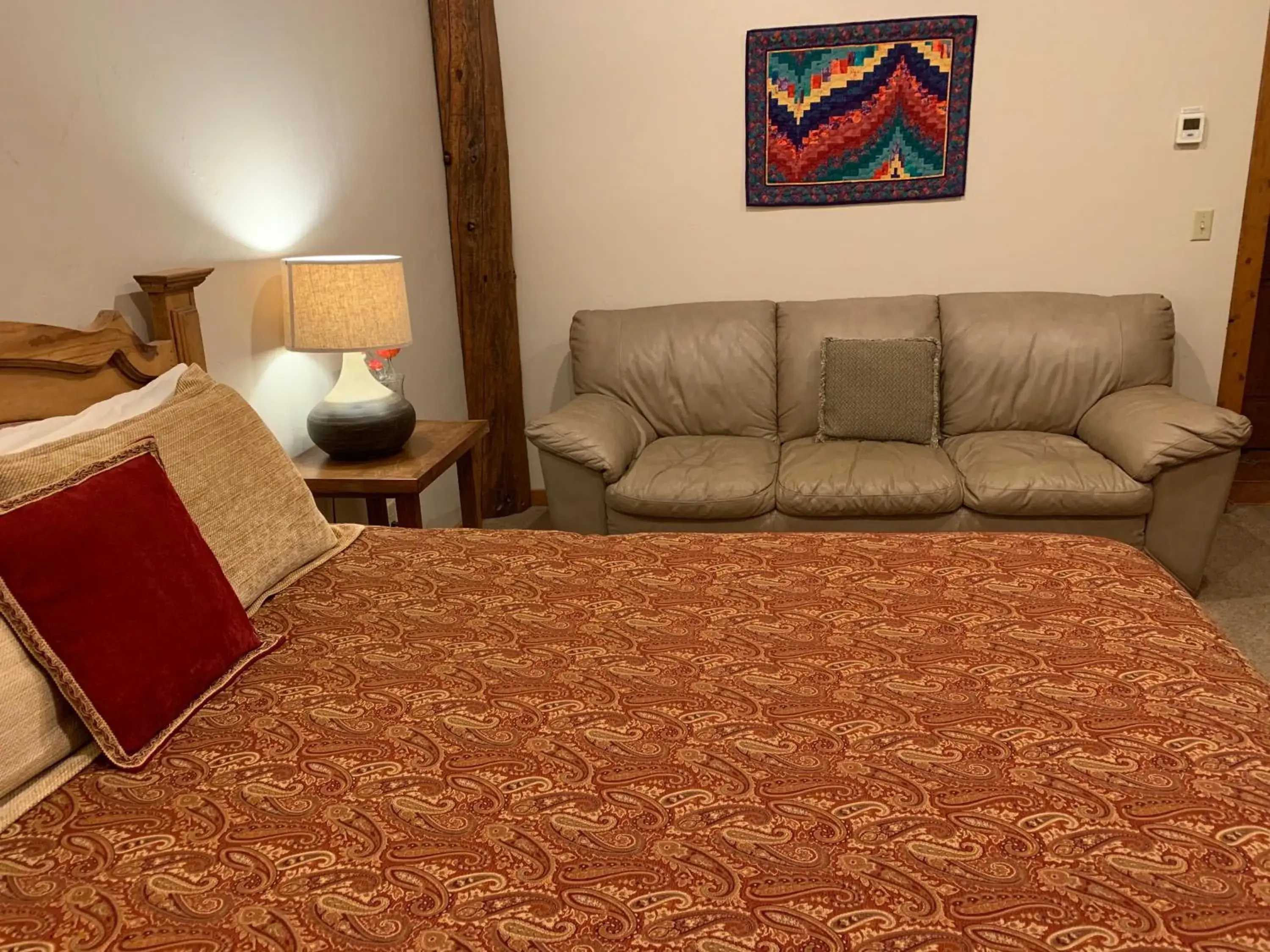 Spooky Gulch in Slot Canyons Inn Bed & Breakfast Spooky Gulch in Slot Canyons Inn Bed & Breakfast