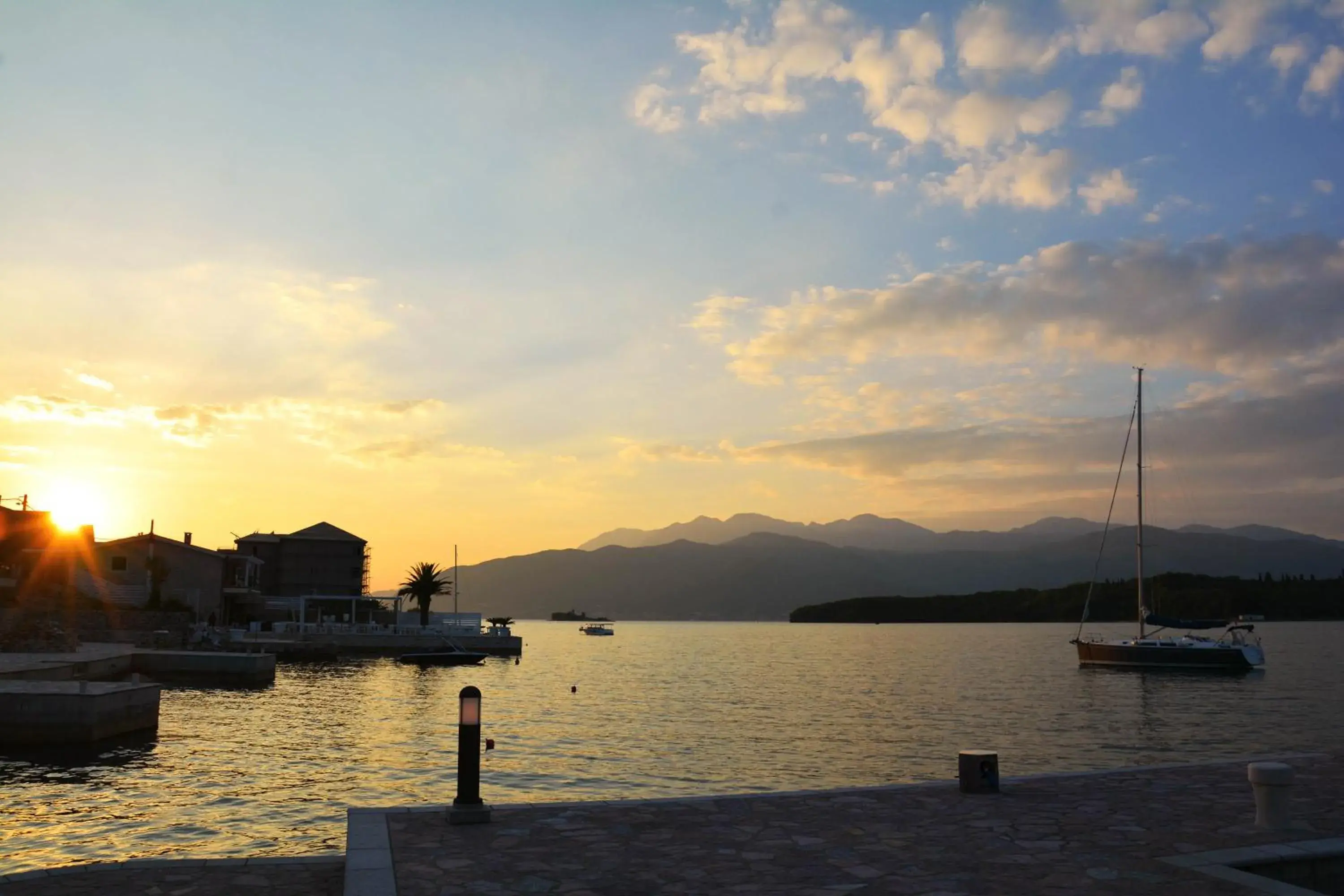 Family Room with Side Sea View in Apart-hotel Villa Lav Family Room with Side Sea View in Apart-hotel Villa Lav