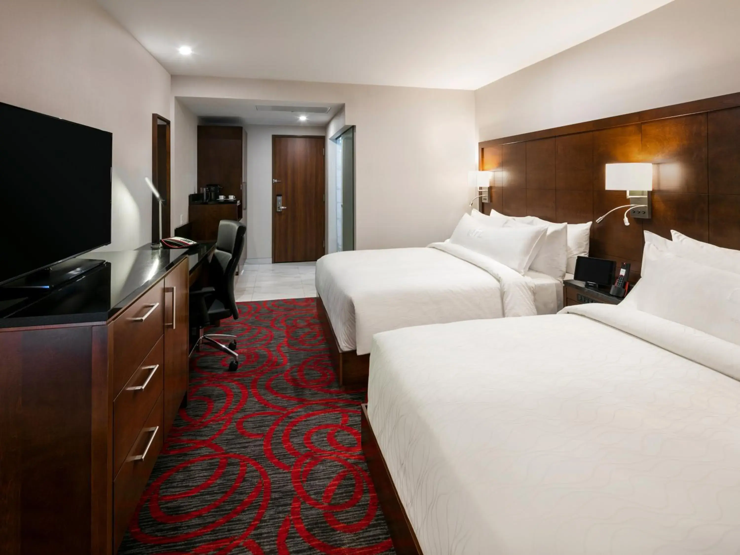 Quadruple Room with Garden View - single occupancy in OTL Gouverneur Saguenay Quadruple Room with Garden View - single occupancy in OTL Gouverneur Saguenay