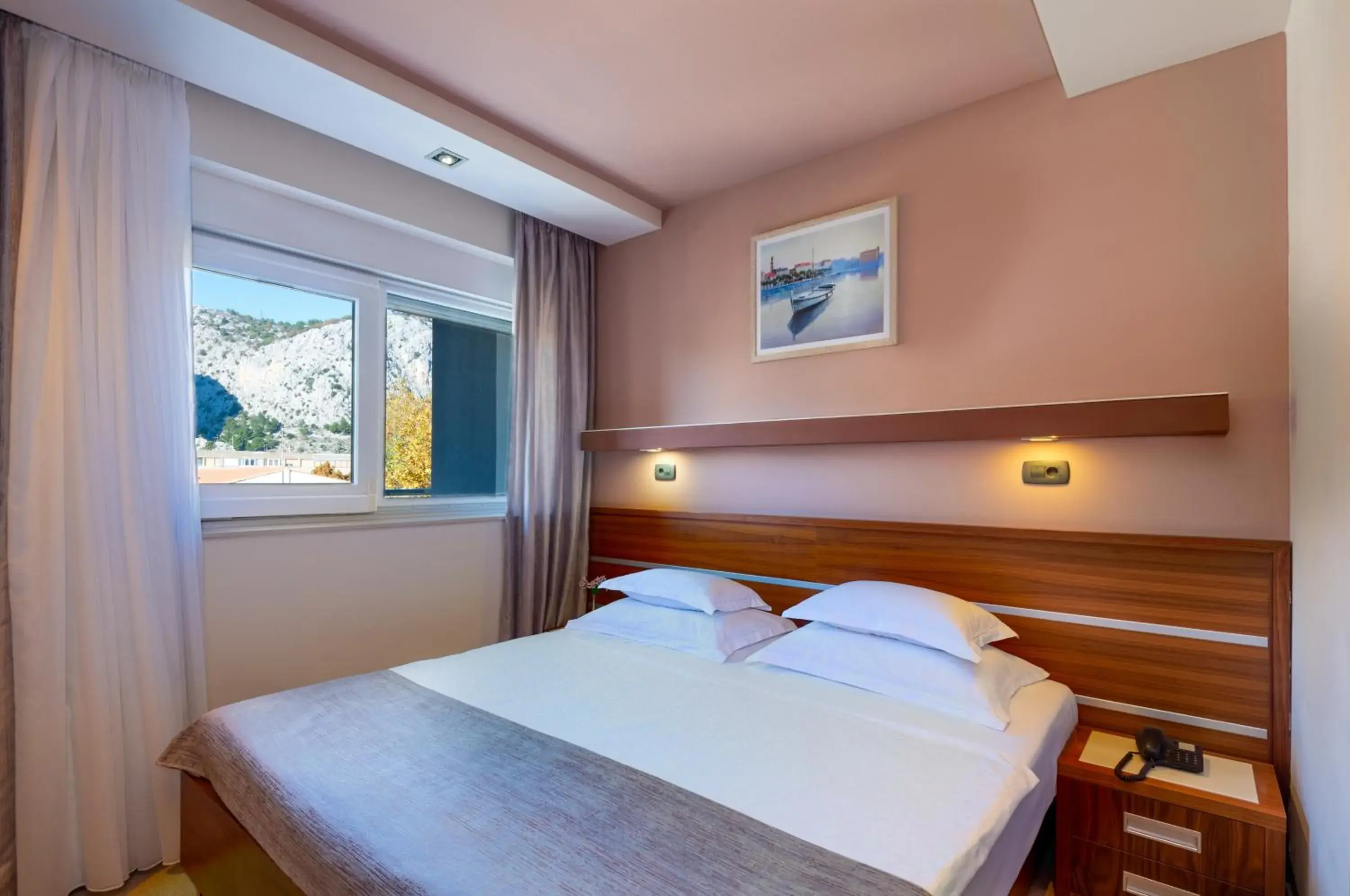Classic Double Room - single occupancy in Hotel Plaža Classic Double Room - single occupancy in Hotel Plaža