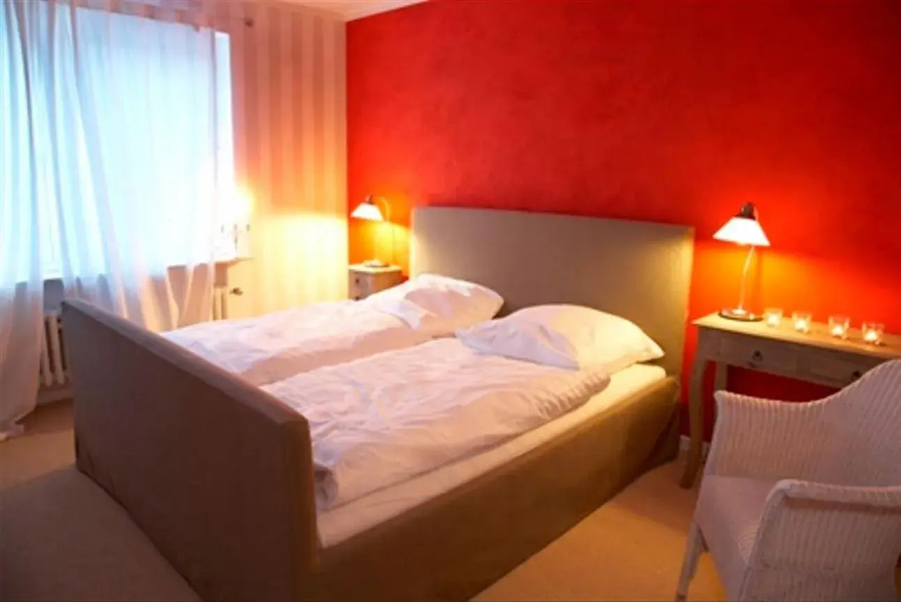 Deluxe Double Room in Strandhaus Edersee Nr 12 - Kaminzimmer, Seeblick, Badestrand, Seeterrasse Deluxe Double Room in Strandhaus Edersee Nr 12 - Kaminzimmer, Seeblick, Badestrand, Seeterrasse