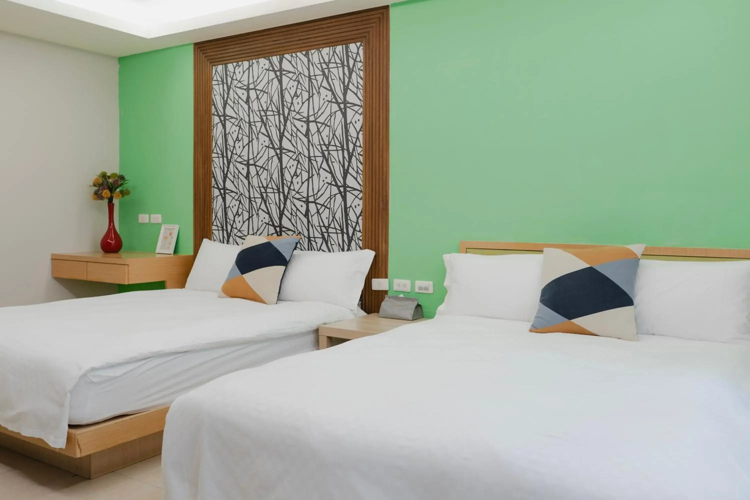 Standard Quadruple Room in LJ Hotel Standard Quadruple Room in LJ Hotel