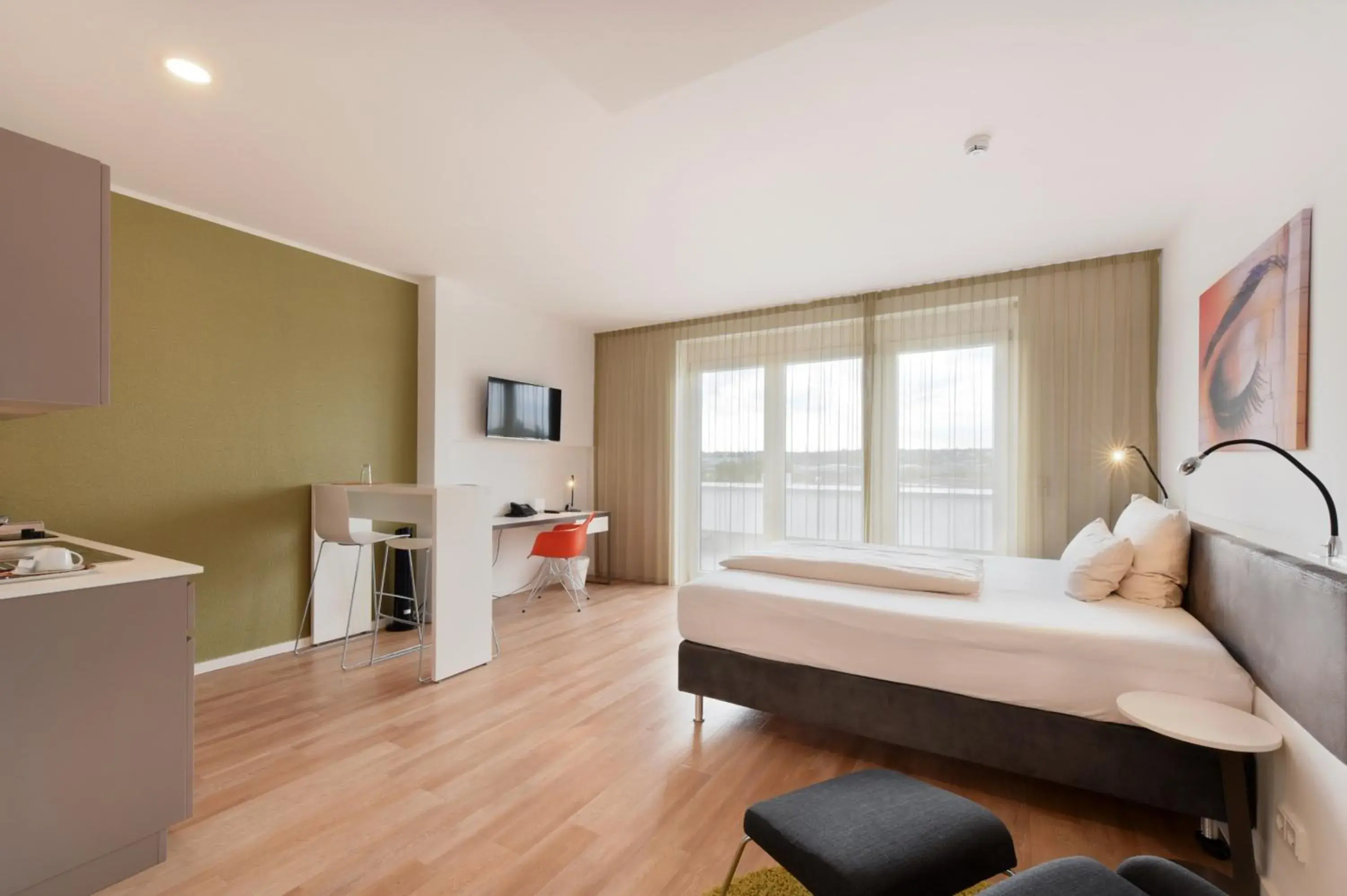 Deluxe Apartment in K-Apart Hotel & Boardinghouse Deluxe Apartment in K-Apart Hotel & Boardinghouse