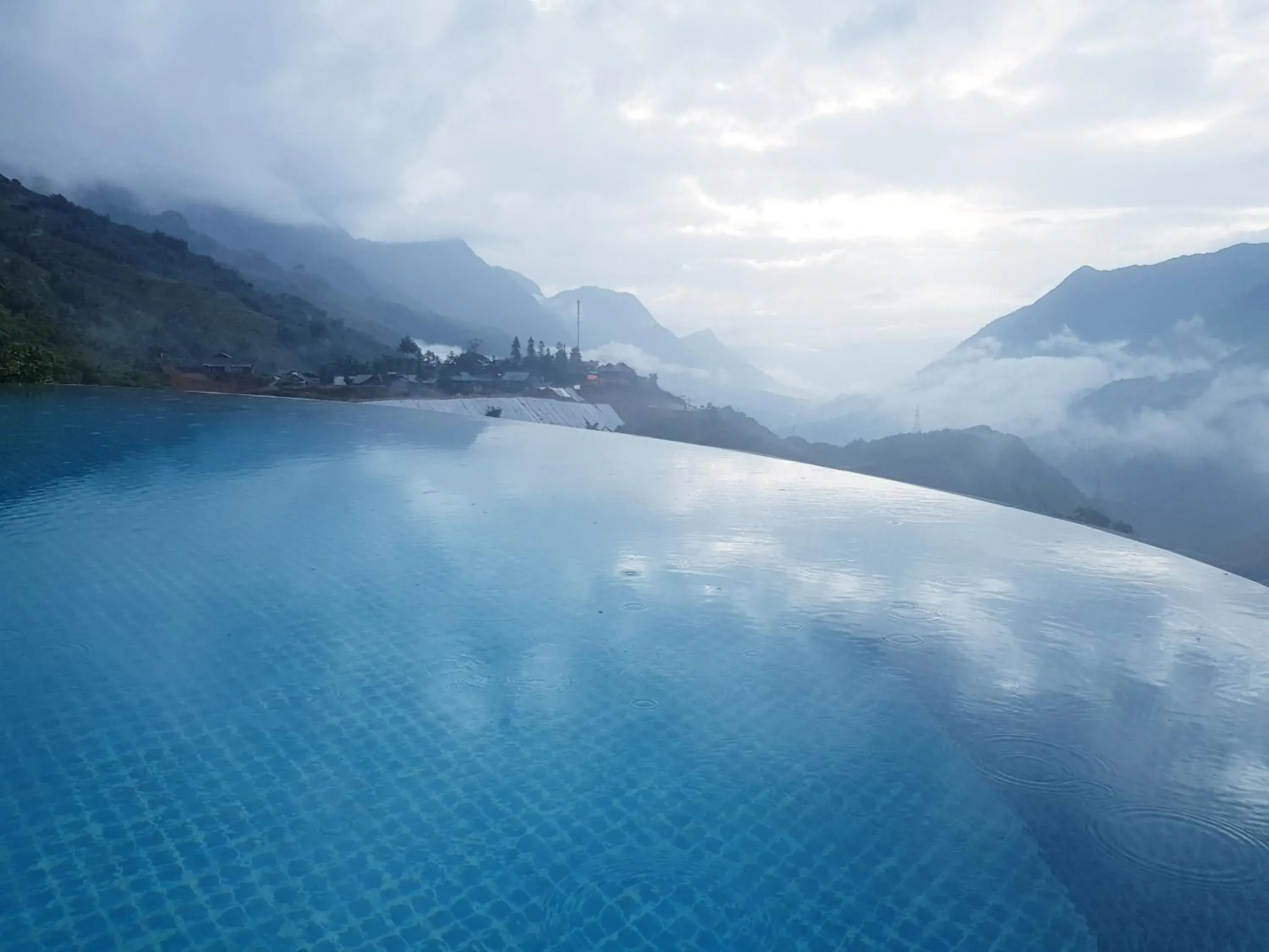 Deluxe Bungalow in Sapa Clay House - Mountain Retreat Deluxe Bungalow in Sapa Clay House - Mountain Retreat