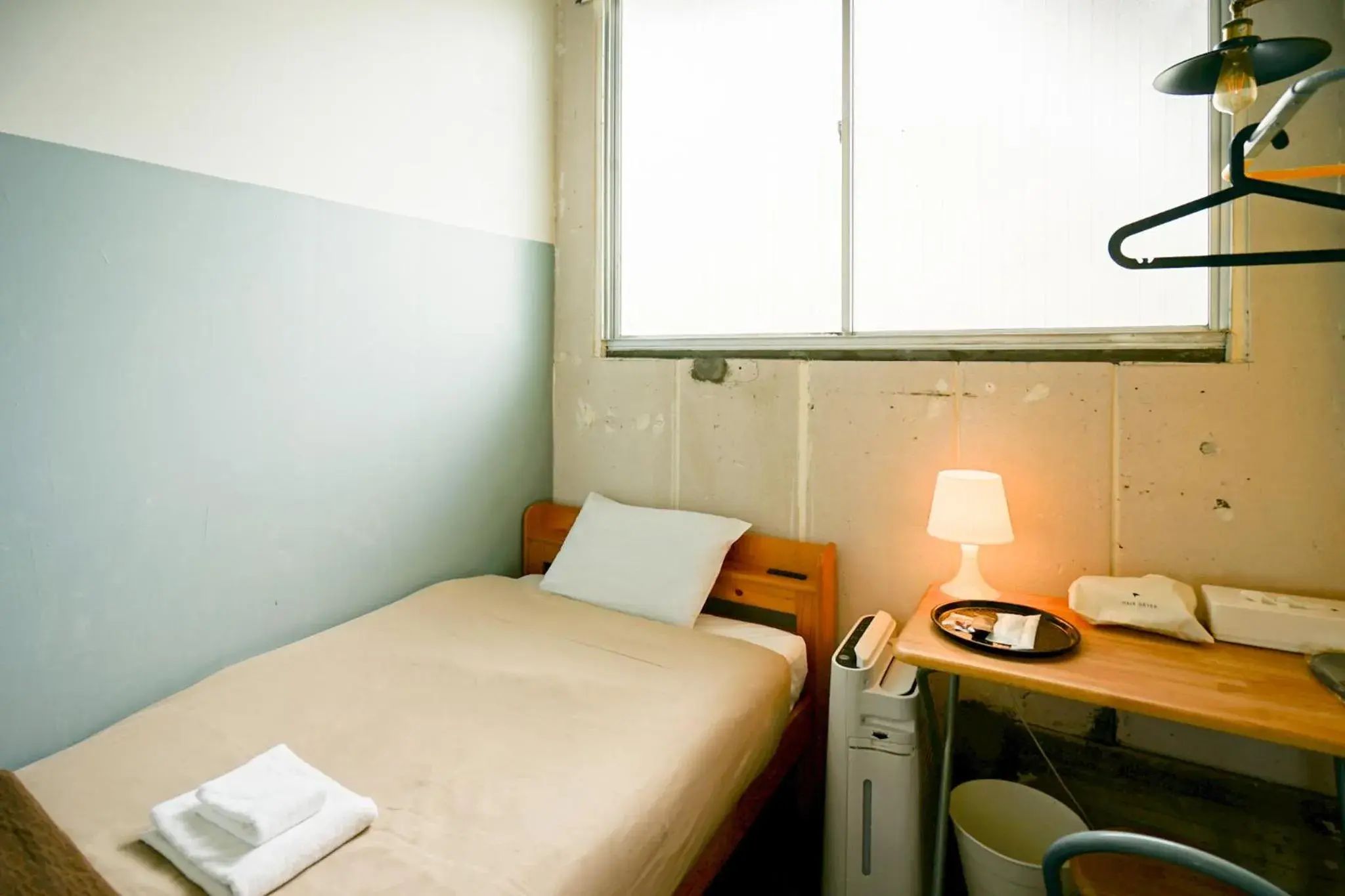 Economy Single Room in fan! ABURATSU Economy Single Room in fan! ABURATSU