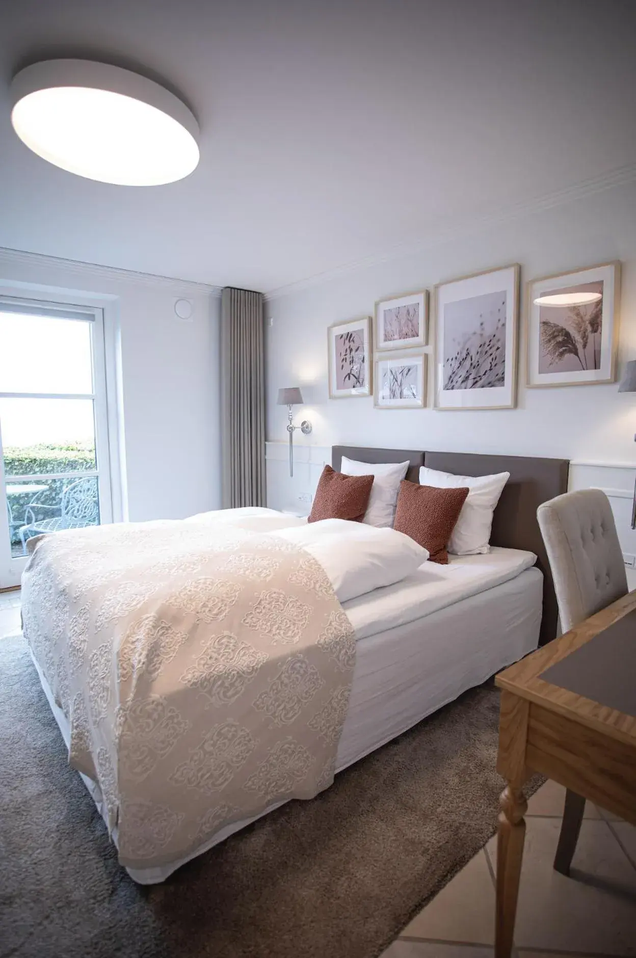 Superior Double Room in Fakkelgaarden Hotel & Restaurant Superior Double Room in Fakkelgaarden Hotel & Restaurant