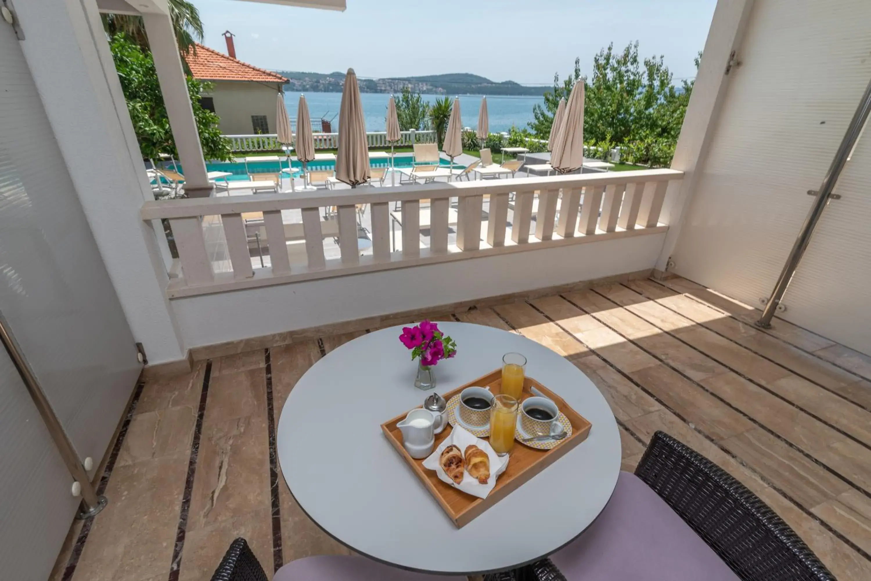Double or Twin Room with Balcony in Villa Ana Trogir Double or Twin Room with Balcony in Villa Ana Trogir