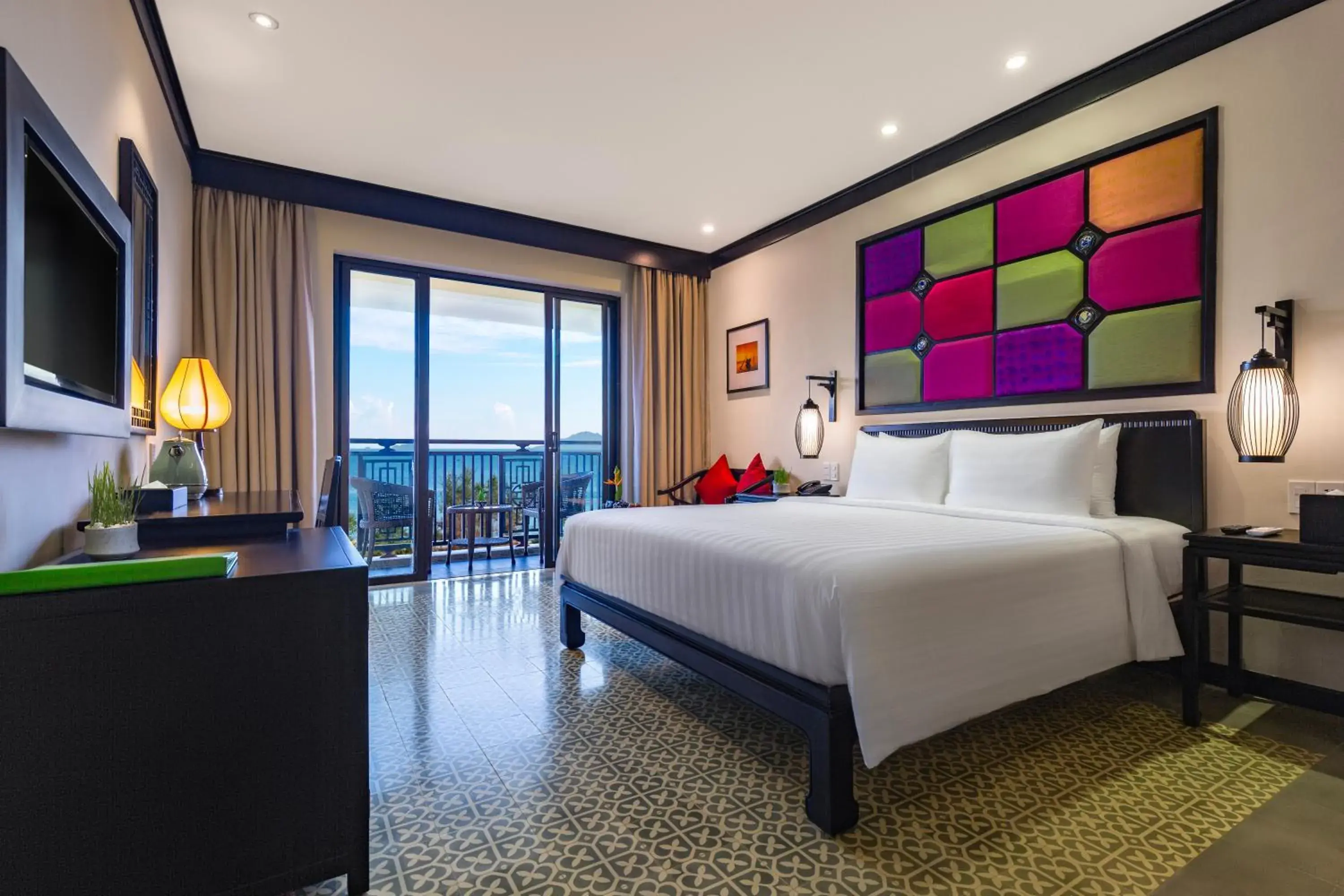Deluxe Queen Room with Ocean/Riverside View and Balcony in Wyndham Garden Hoi An Cua Dai Beach Deluxe Queen Room with Ocean/Riverside View and Balcony in Wyndham Garden Hoi An Cua Dai Beach