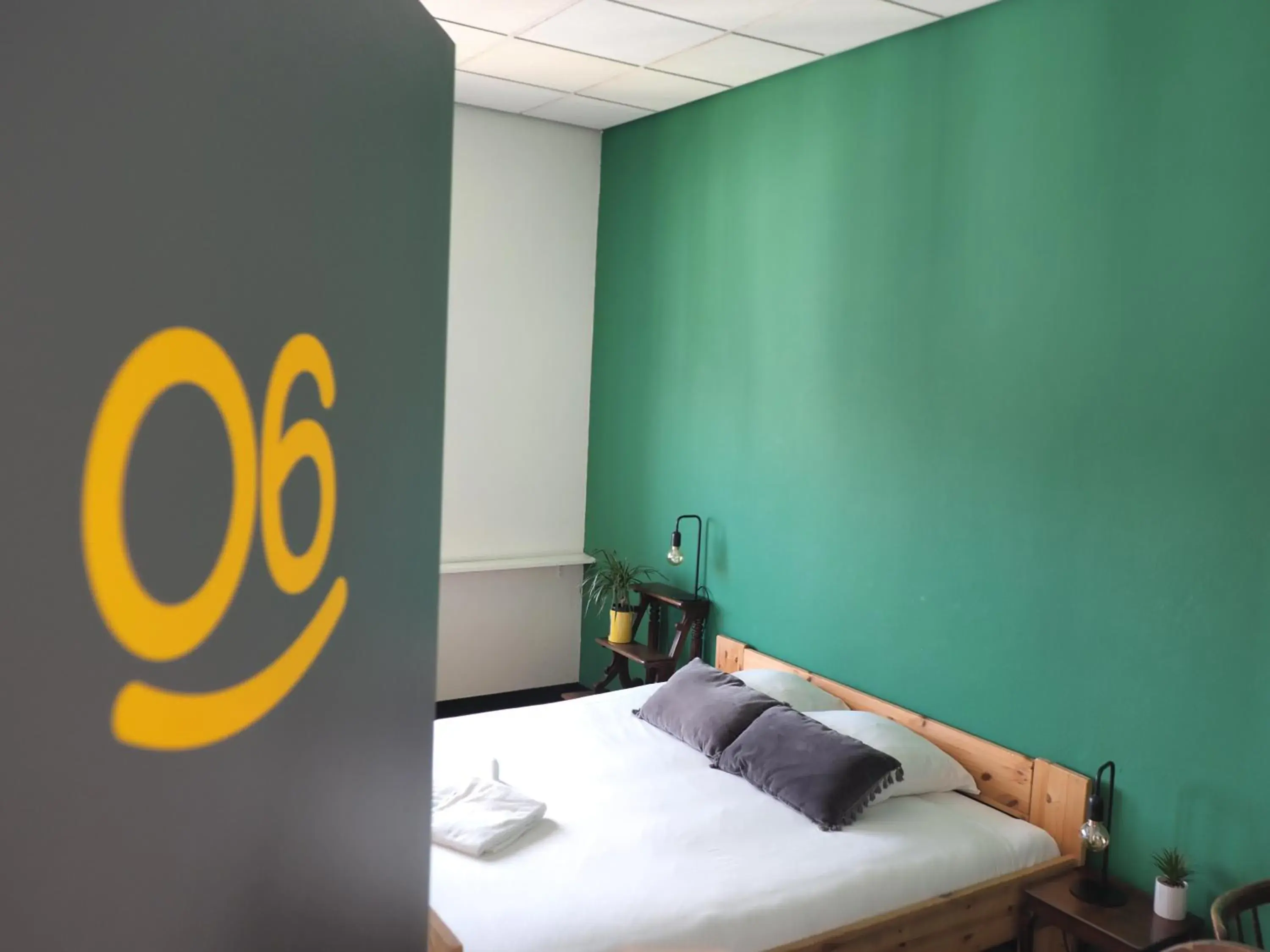 Standard Double Room with Shared Bathroom in Hostel Roots Standard Double Room with Shared Bathroom in Hostel Roots