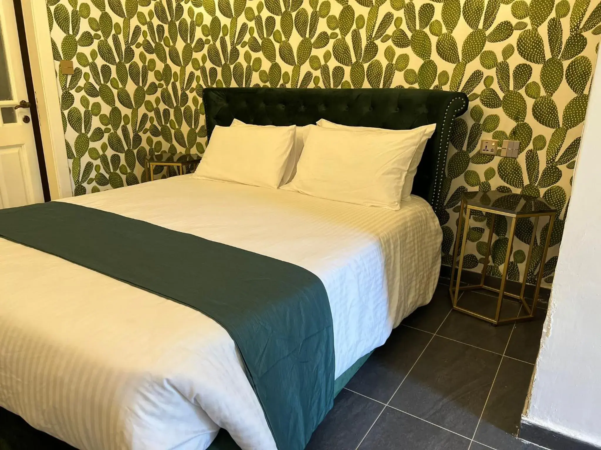 Queen Room with Pool View in The Red Farm Relais & Spa Queen Room with Pool View in The Red Farm Relais & Spa