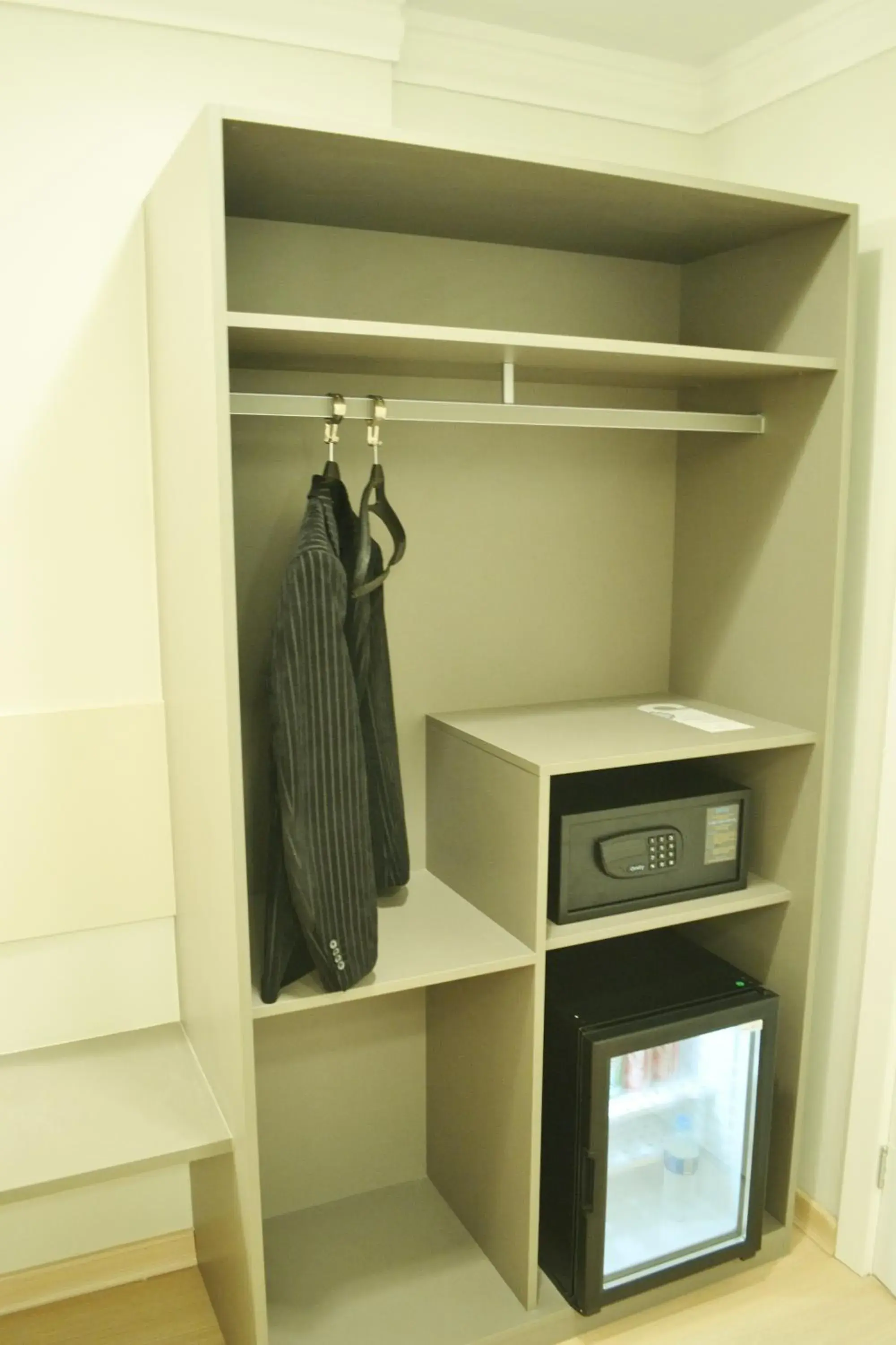 Deluxe Double Room - single occupancy in Villa Premium Hotel Deluxe Double Room - single occupancy in Villa Premium Hotel